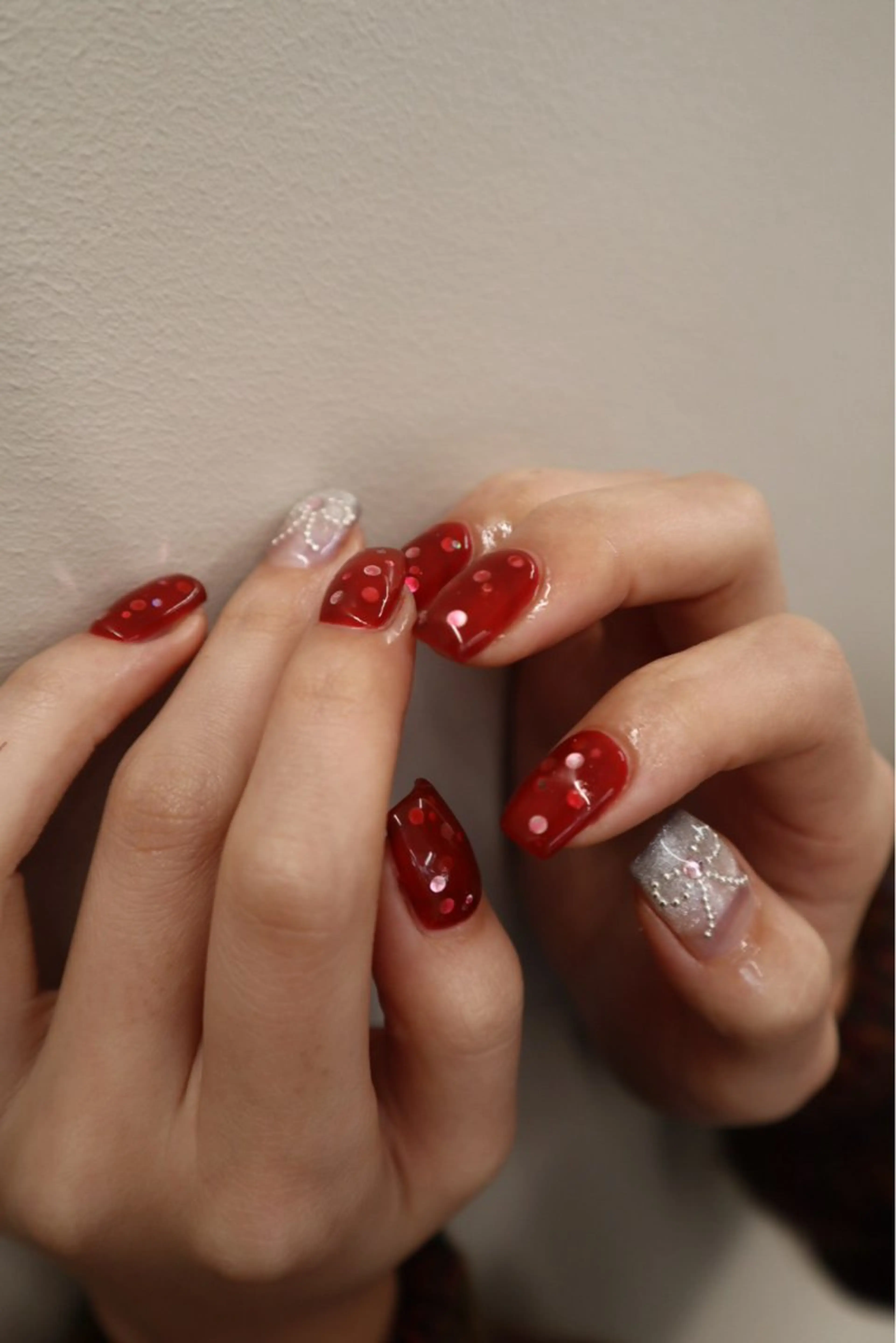 ネイル ホログラムネイル chika ／ nailのネイルデザイン