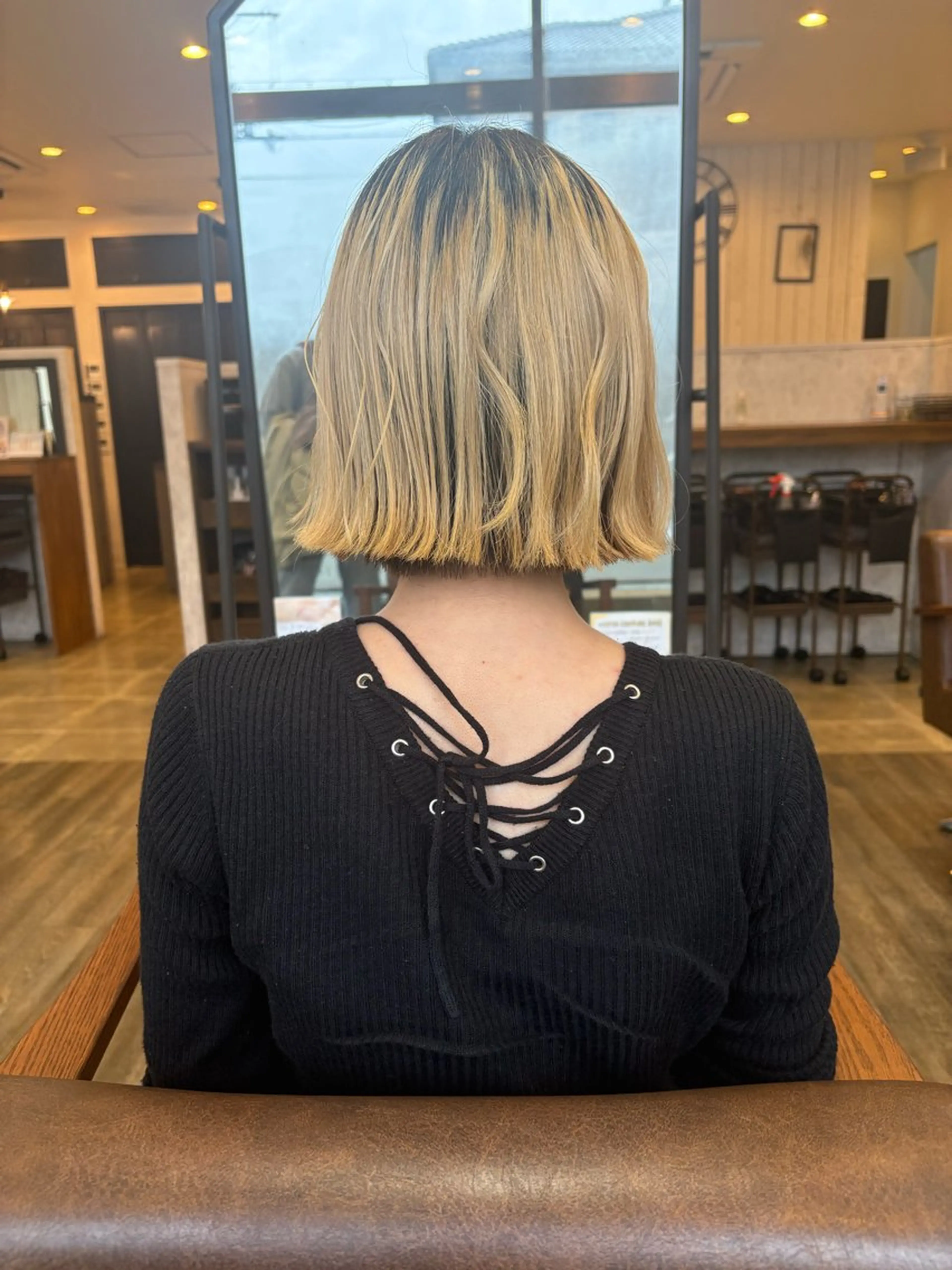 ミディアム カット akira bisou hairのマツエク・マツパデザイン