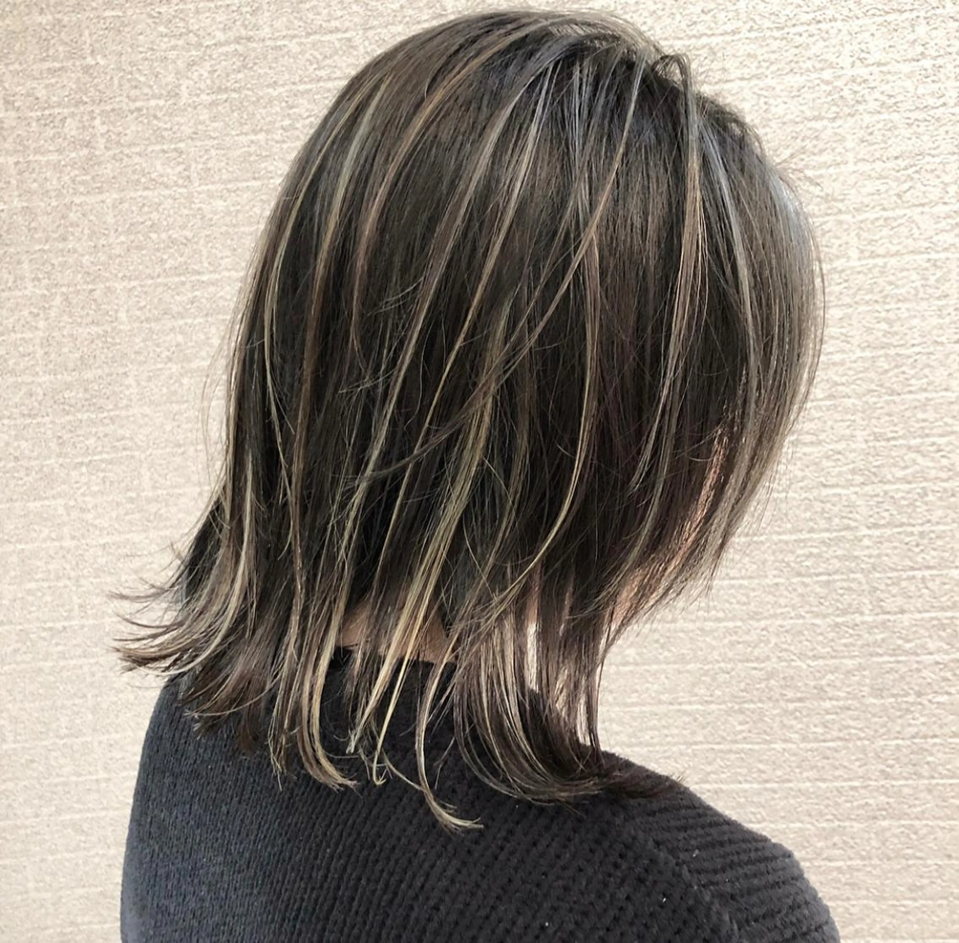ショート カラー ヘアアレンジ バレイヤージュ デザインカラー グラデーションカラー ハイライトカラー ハイトーンカラー アンドウ ユウ/ レイヤーカット/韓国のヘアスタイル