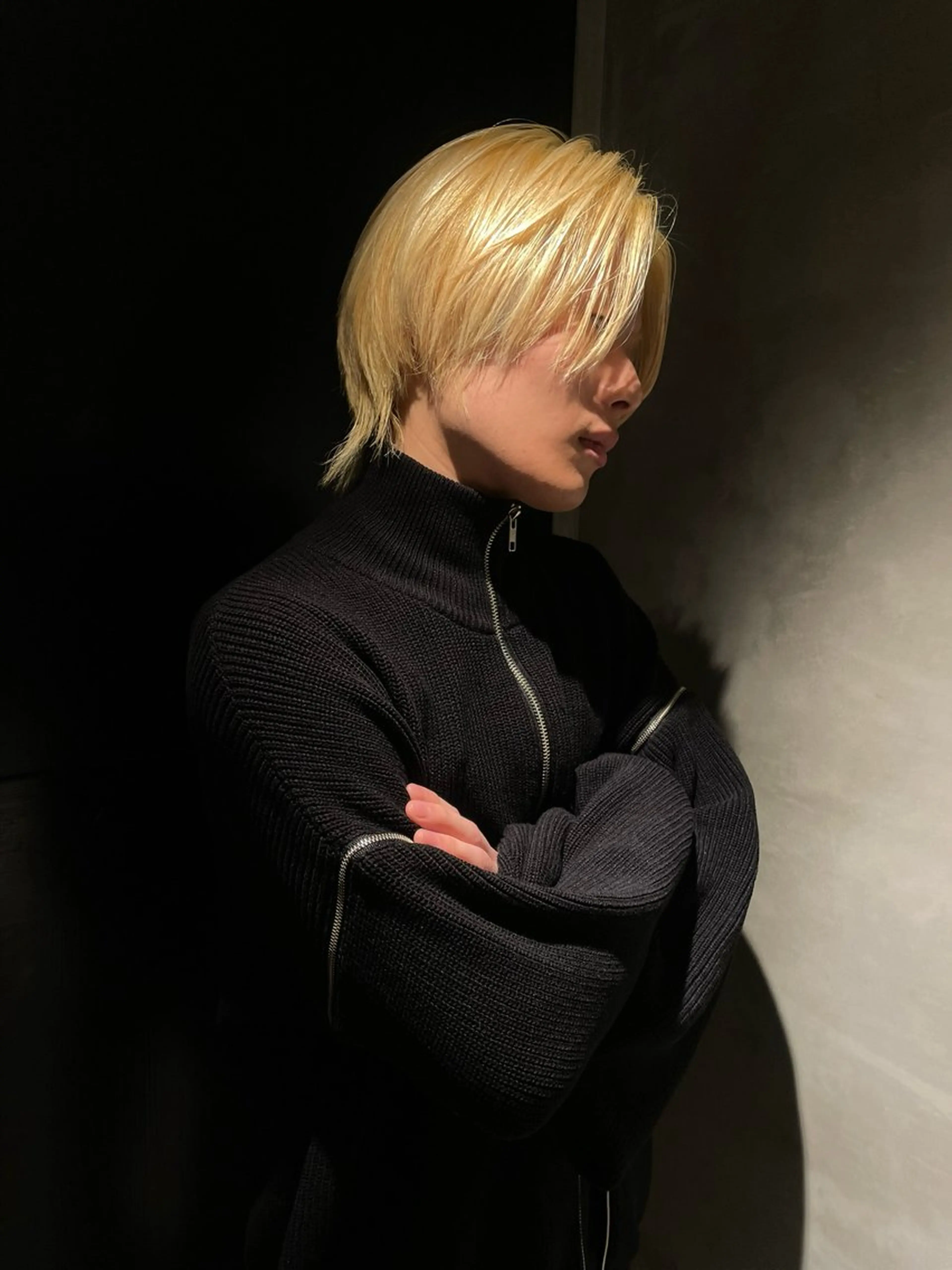 メンズ メンズブリーチ L&Co. BY LUCKHAIR所属・ブリーチ✧︎デザイン ゆうのヘアスタイル