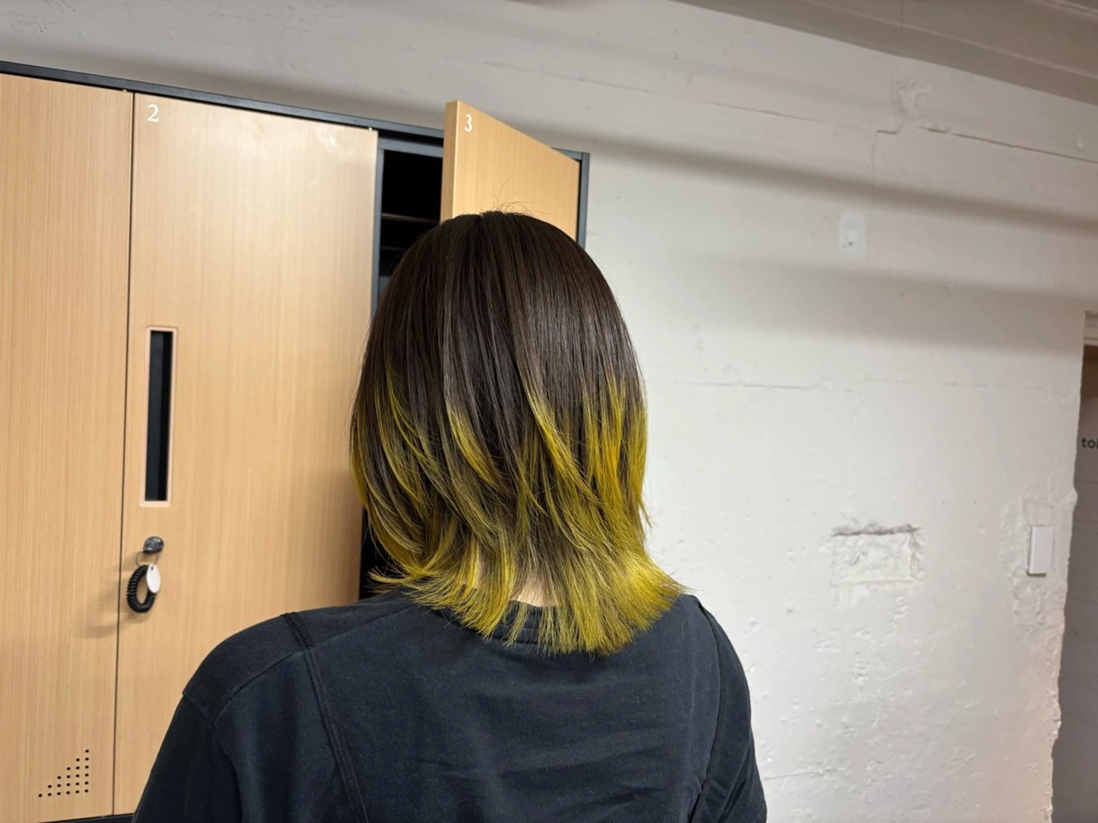 ショート カット ヘアカラー tokute 中野真咲🐺のヘアスタイル