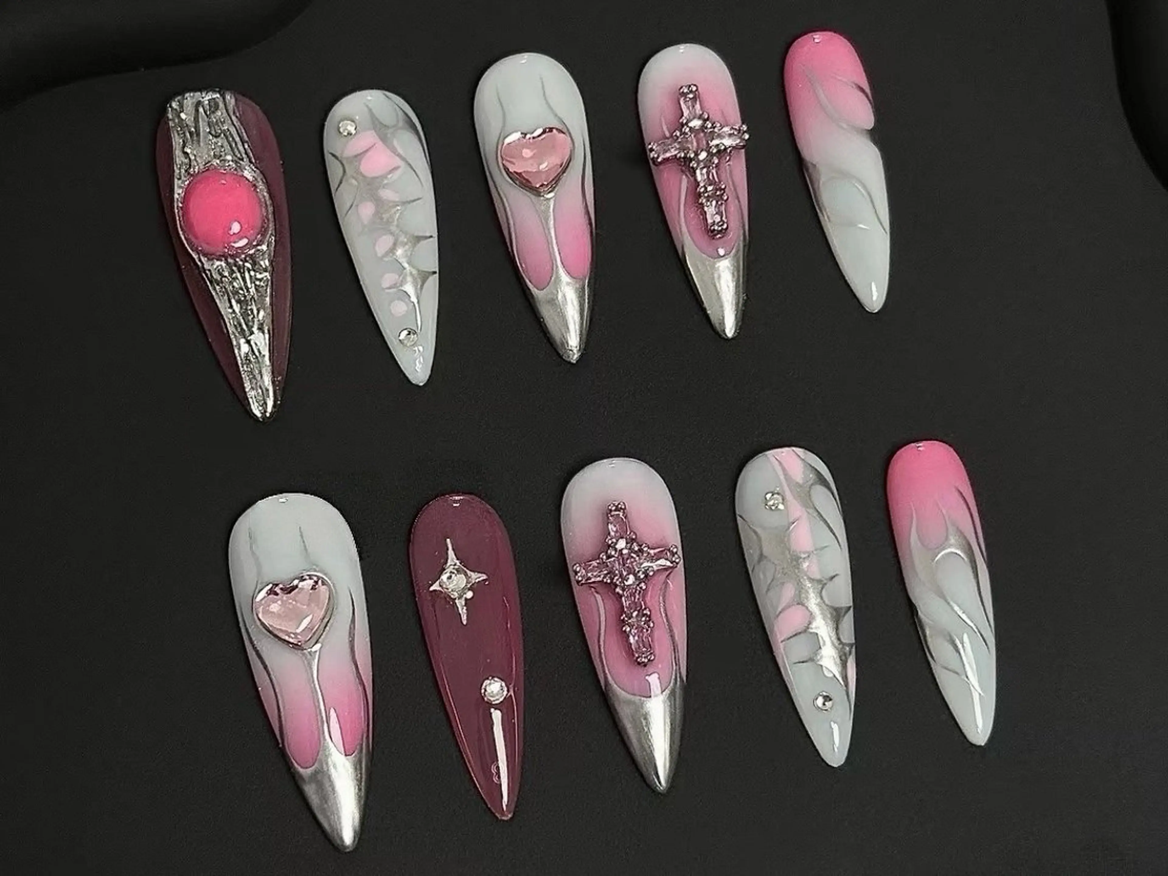 ネイル Mika Nails 心斎橋のネイルデザイン