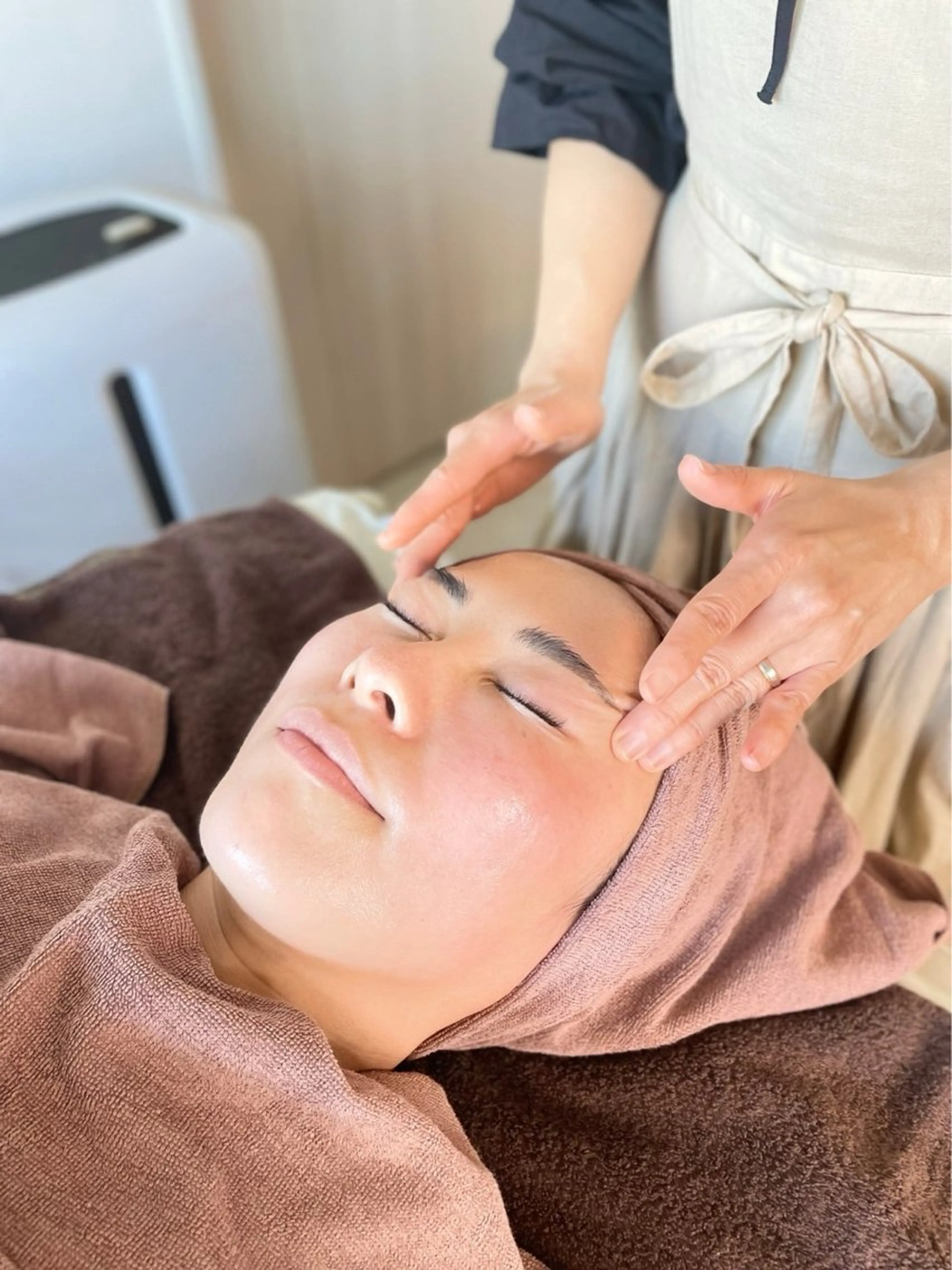 エステ ハーブピーリング　美肌サロン　health and beauty maki所属・ハーブピーリング 美肌サロン　makiのエステ・リラクイメージ