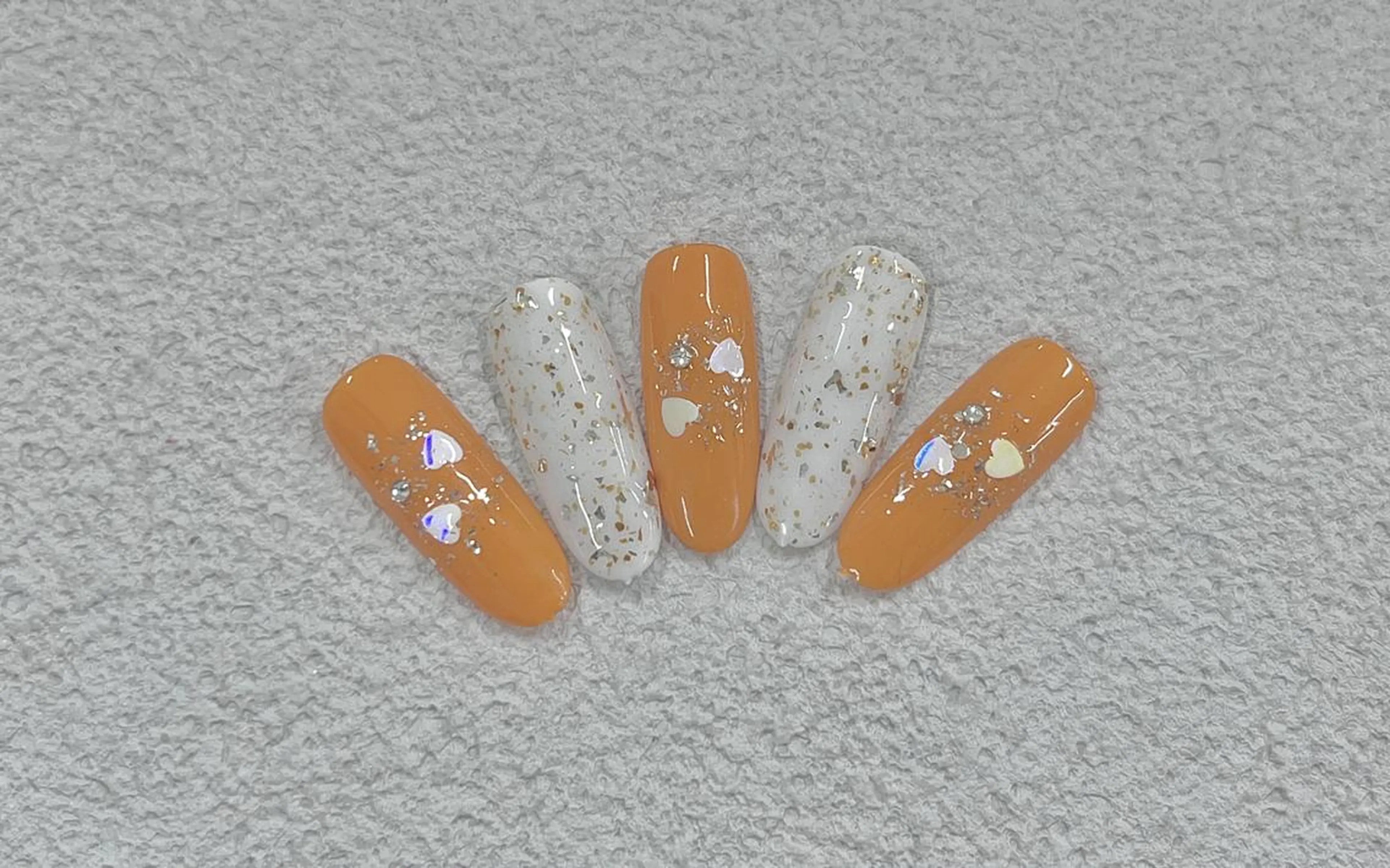 ネイル 長さ出し ジェルネイル 韓国ネイル ラメ(グリッター) ラメグラデーション ダイ ゲンゲンのネイルデザイン