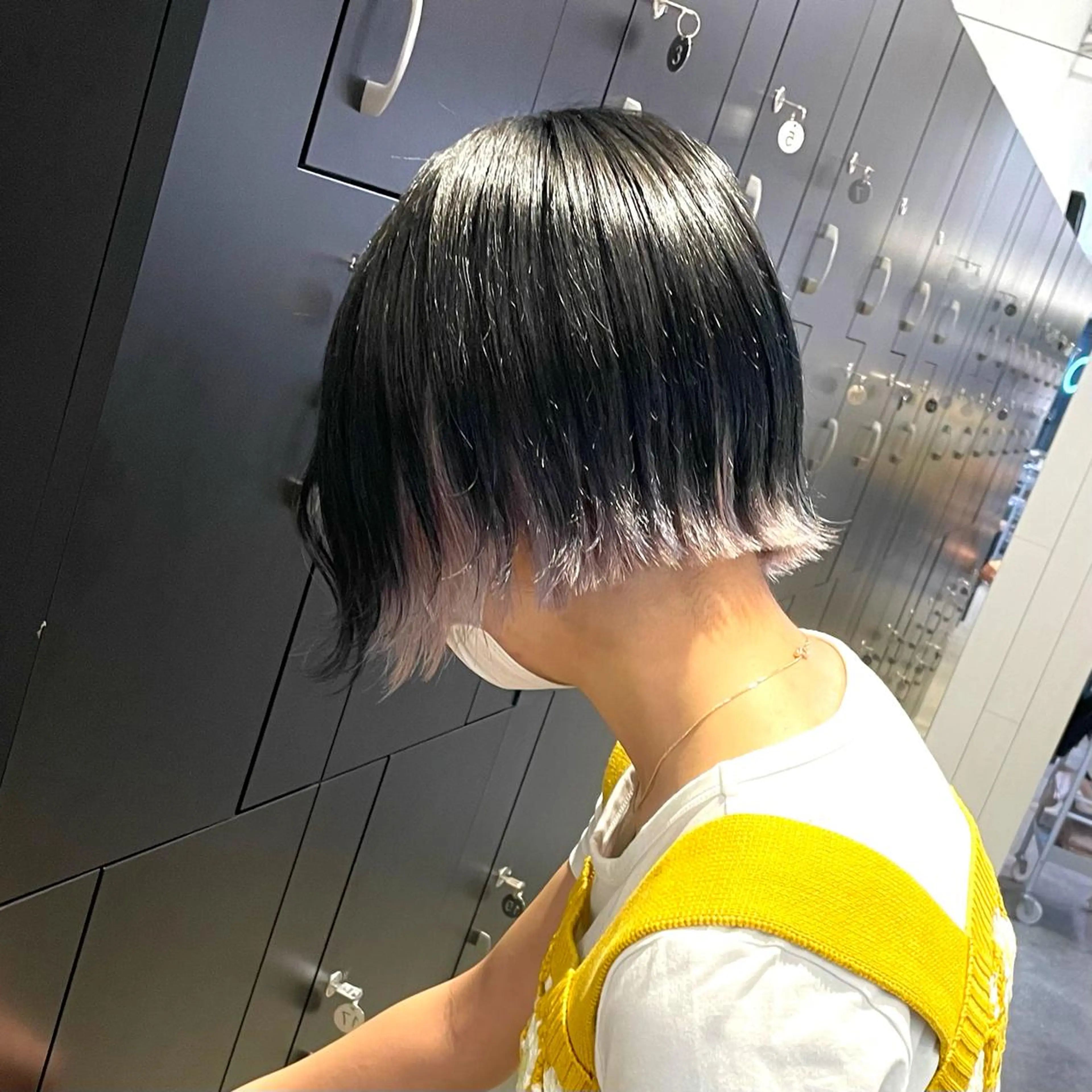 ミディアム カラー ヘアアレンジ ボブ 🧸ハイトーン🧸 ゆっきー🧸のヘアスタイル