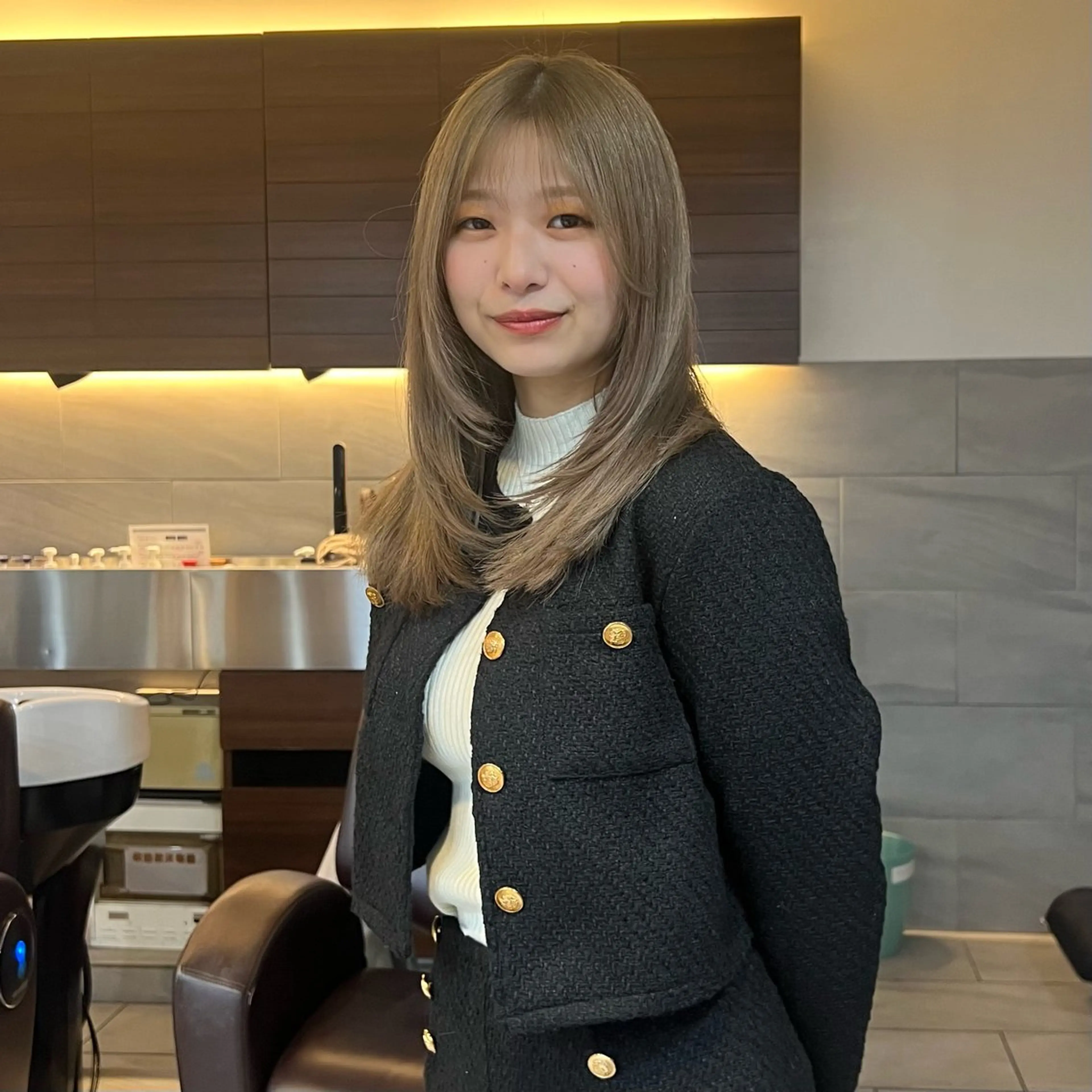 セミロング モデル募集◆堀江 海里◆桂駅1分のヘアスタイル