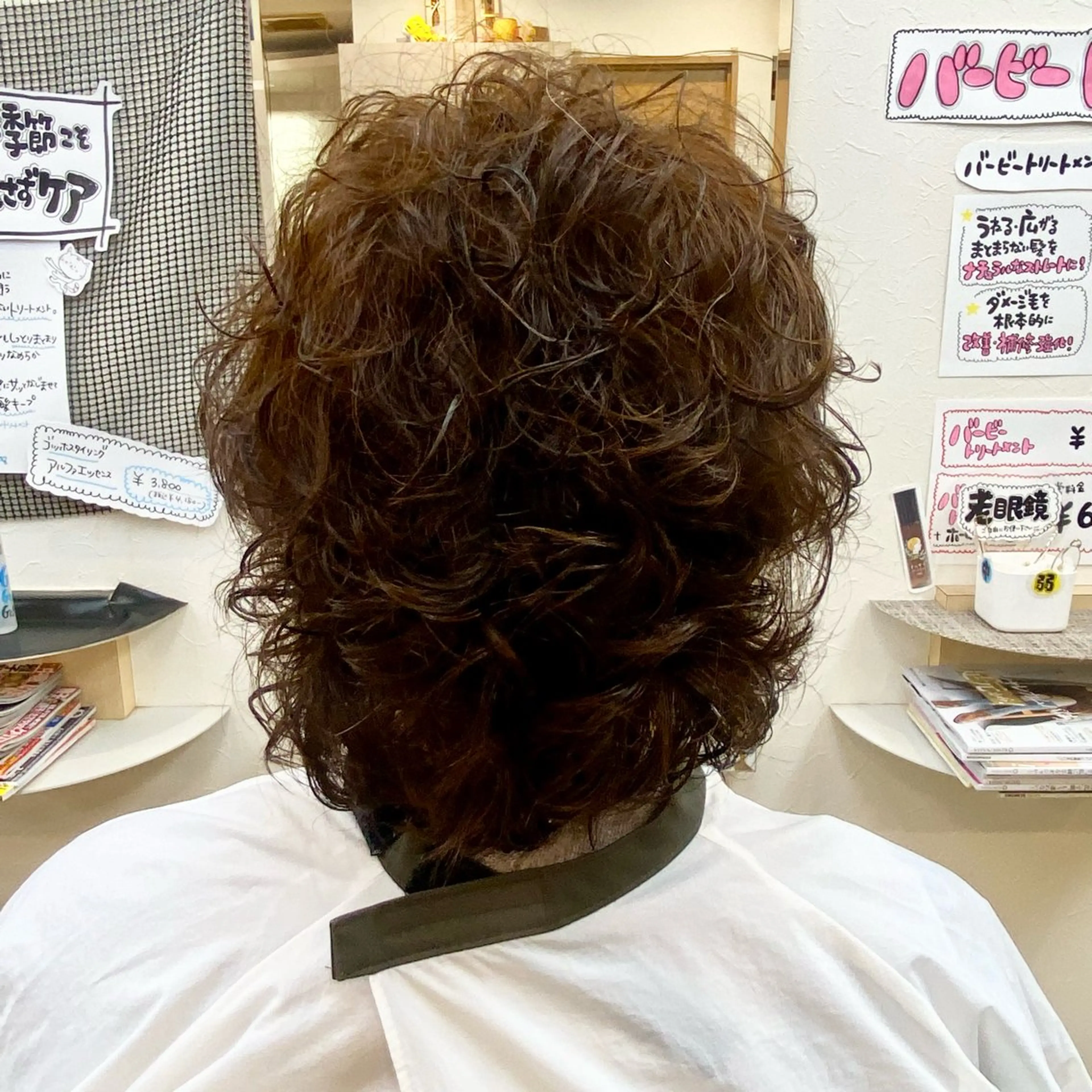 ショート レイヤーカット ウルフカット カット パーマ 縮毛矯正モデル募集中 美容室HATSUのヘアスタイル