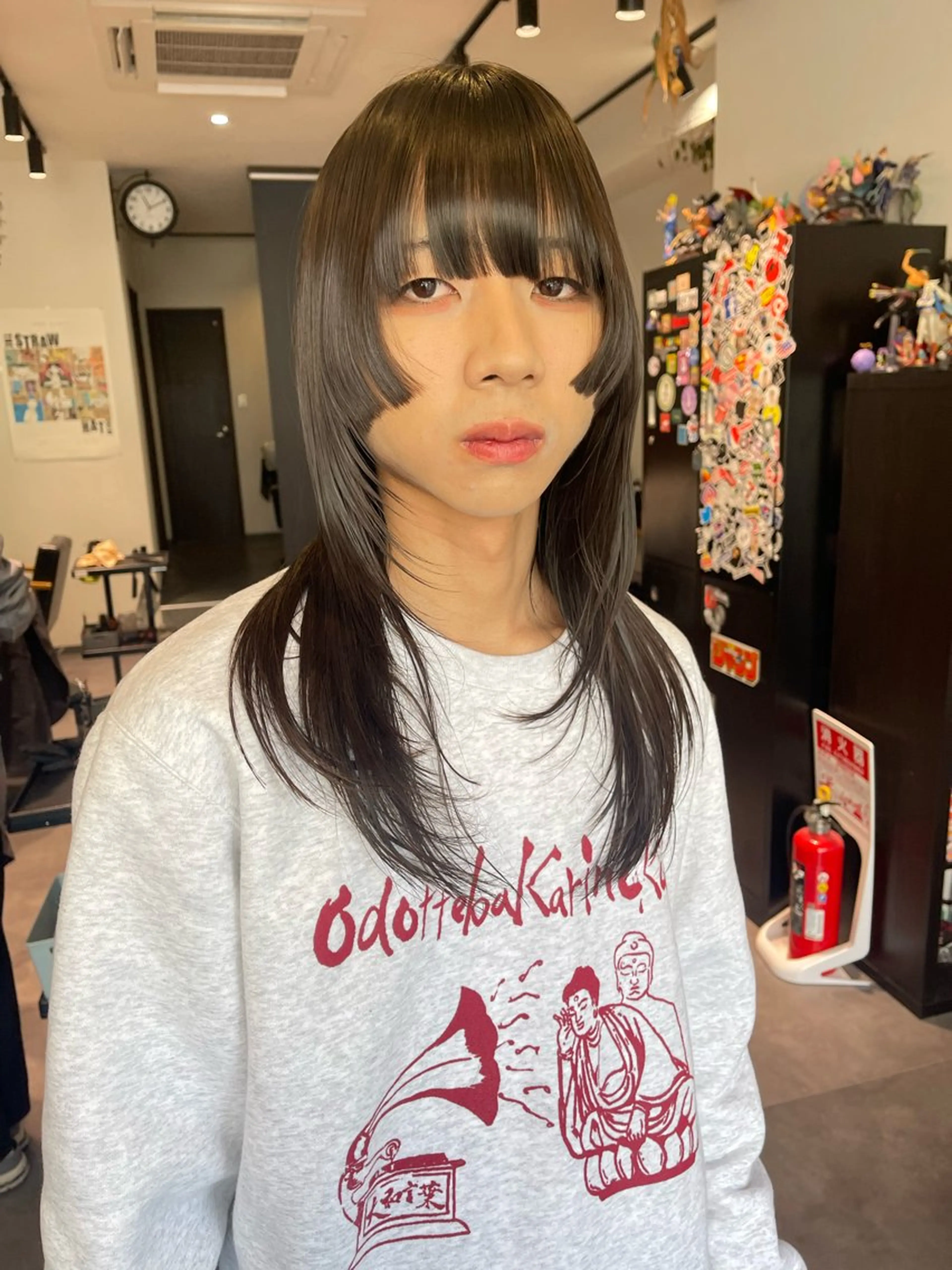 ロング 姫カット アトム/ウルフ パーマ/レイヤーのヘアスタイル