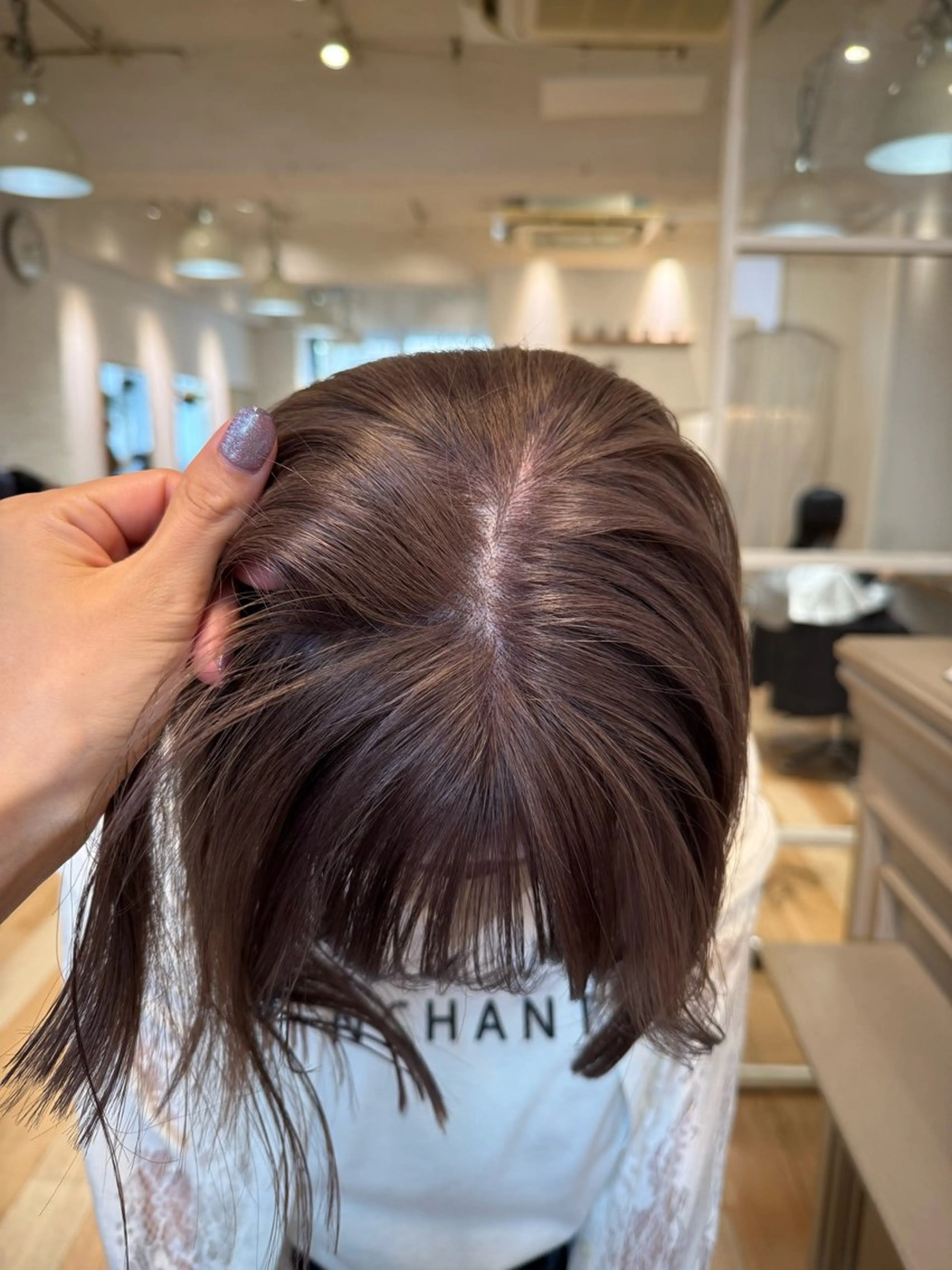 ショート カラー ミルクティー× グレージュMOMOのヘアスタイル