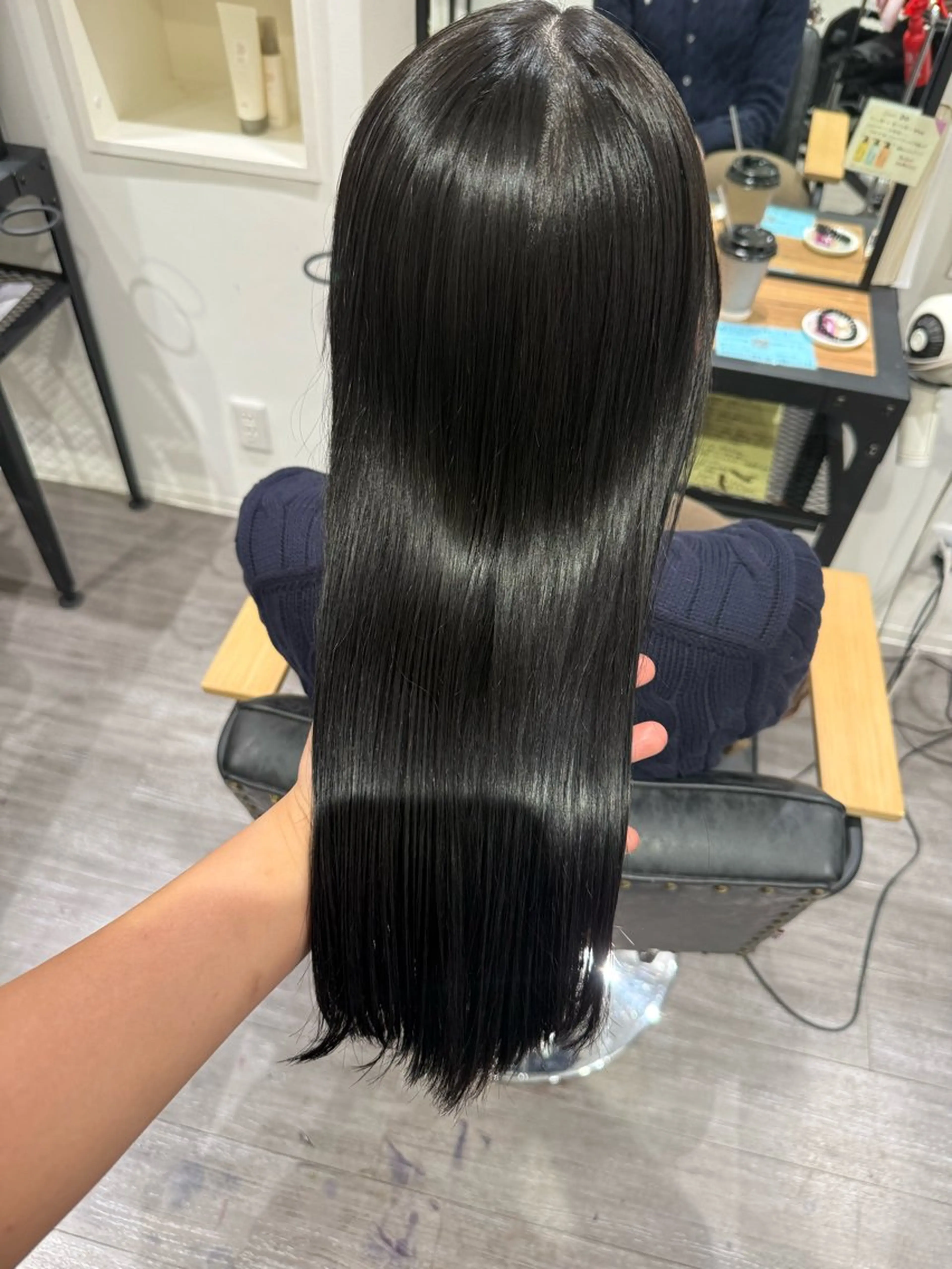 セミロング カラー 黒髪 カット ヘアカラー トリートメント 艶髪レイヤー上田 紗也🇰🇷💗のヘアスタイル