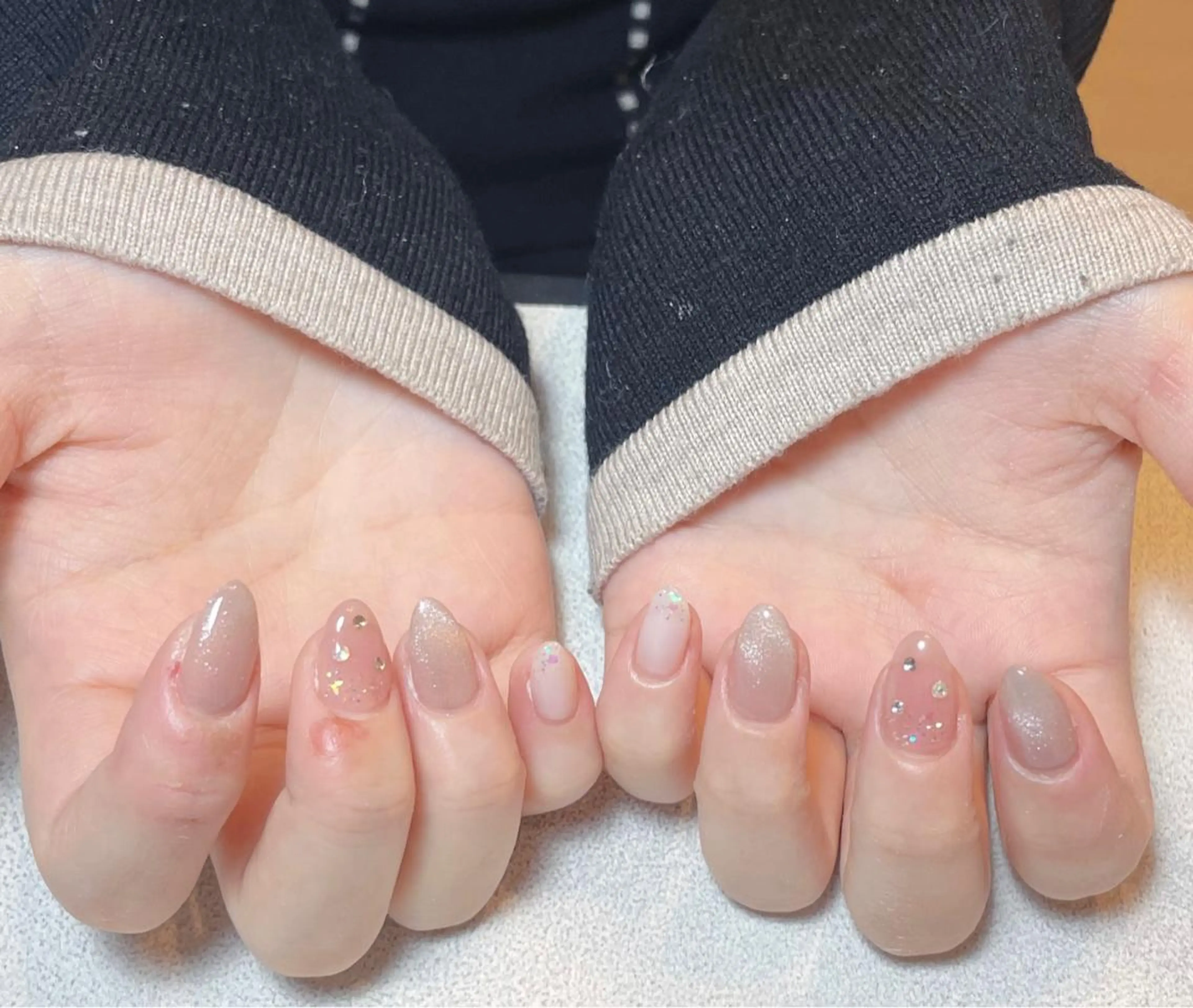 ネイル ジェルネイル キラキラネイル マグネットネイル パラジェル 冬ネイル BLANC.nail yuuのネイルデザイン