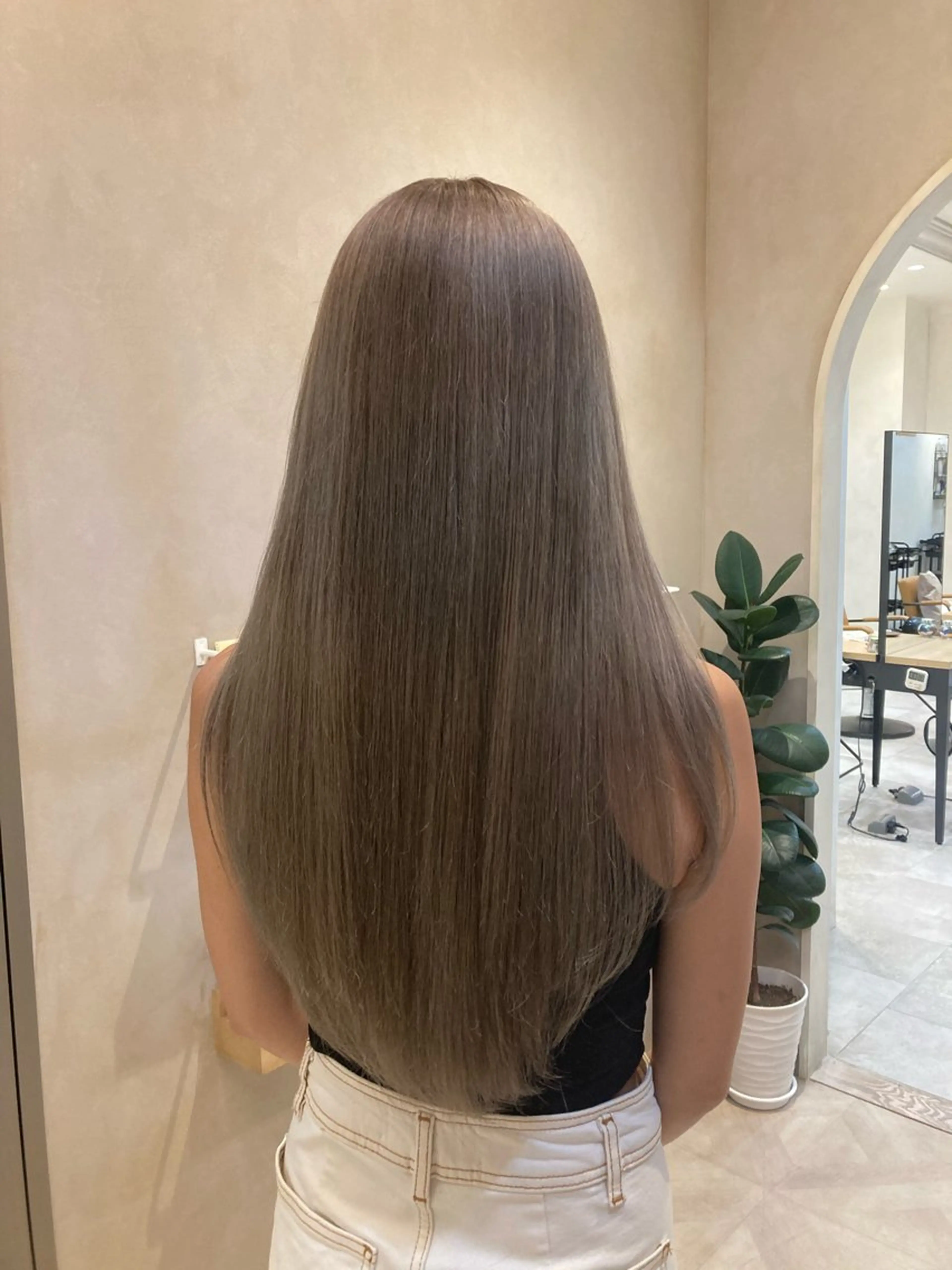 ロング カラー あべ えみのヘアスタイル