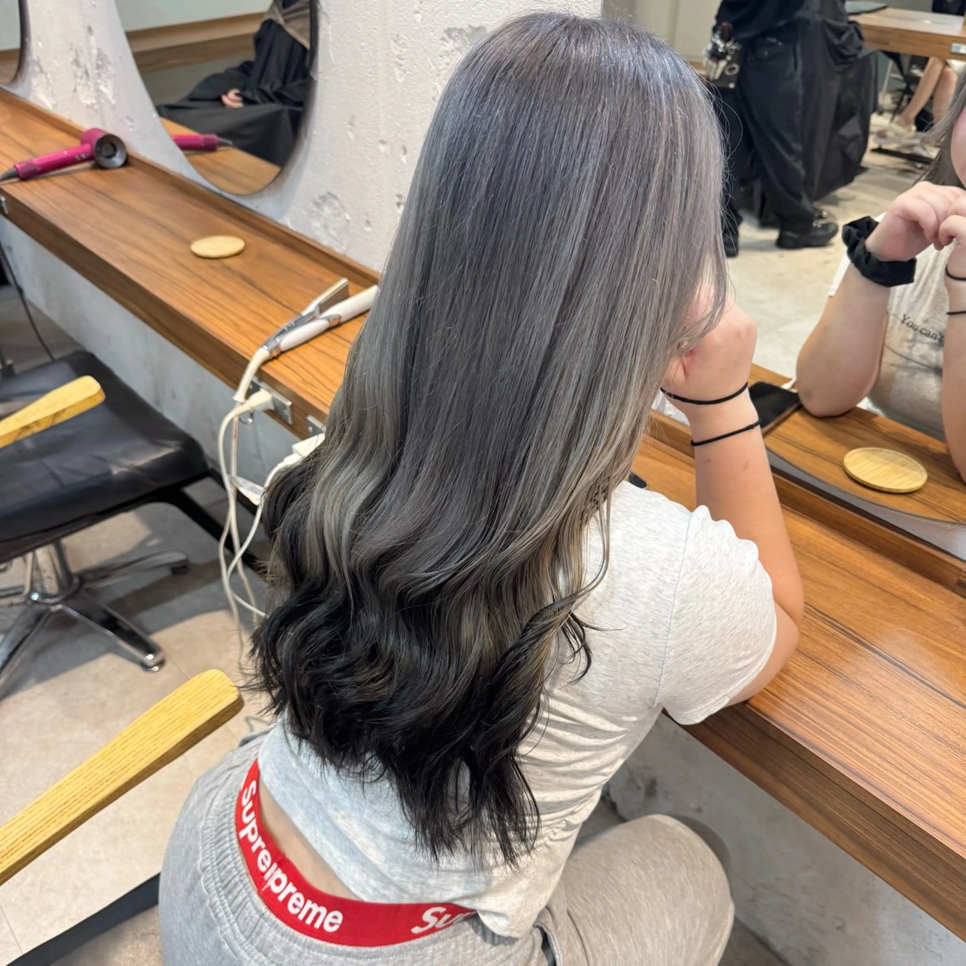 ロング カラー ヘアカラー トリートメント 優梨 EIGHT💞のヘアスタイル