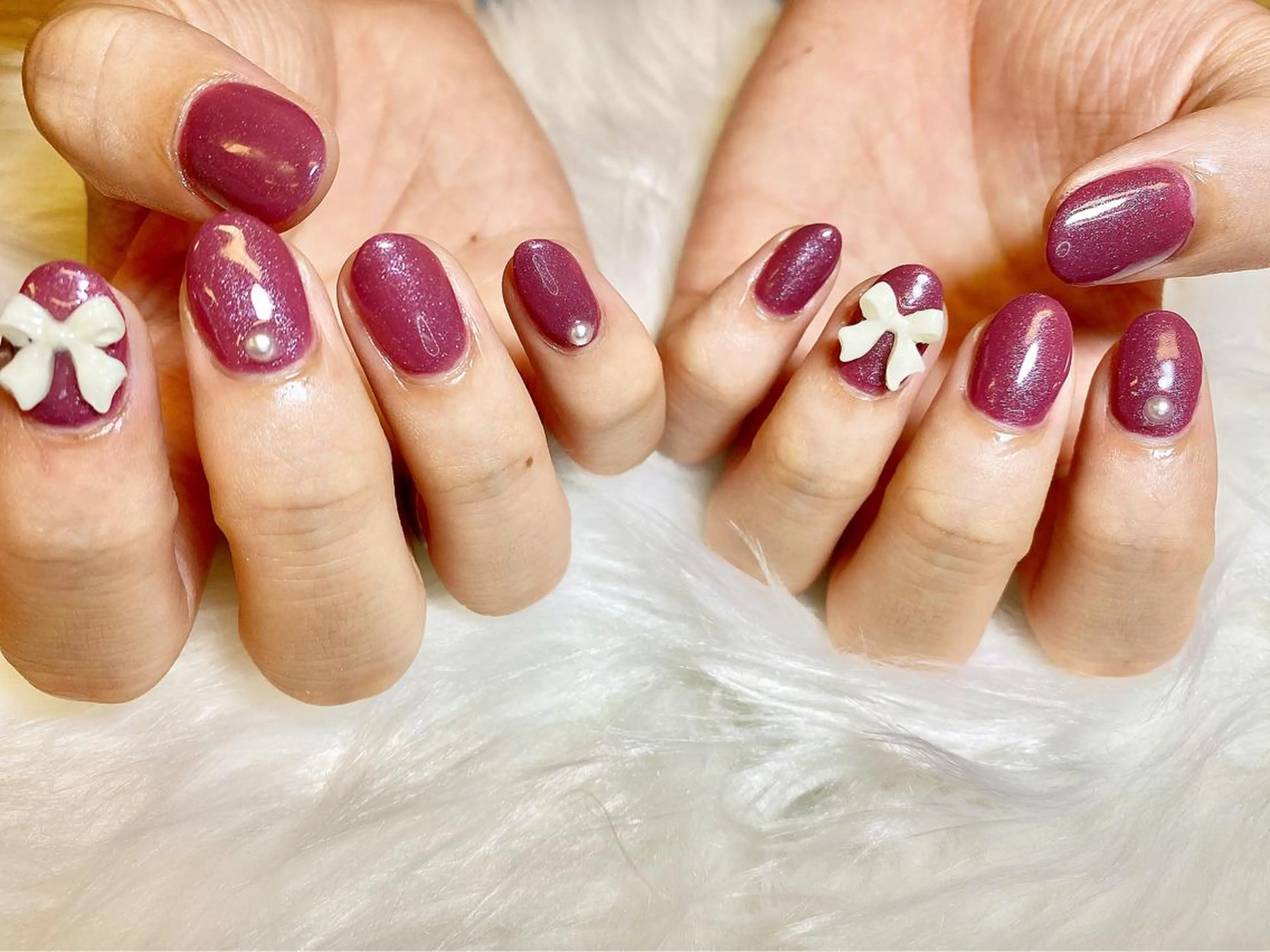 ネイル ワンカラーネイル リボン studio tam 髙橋彩夏のネイルデザイン