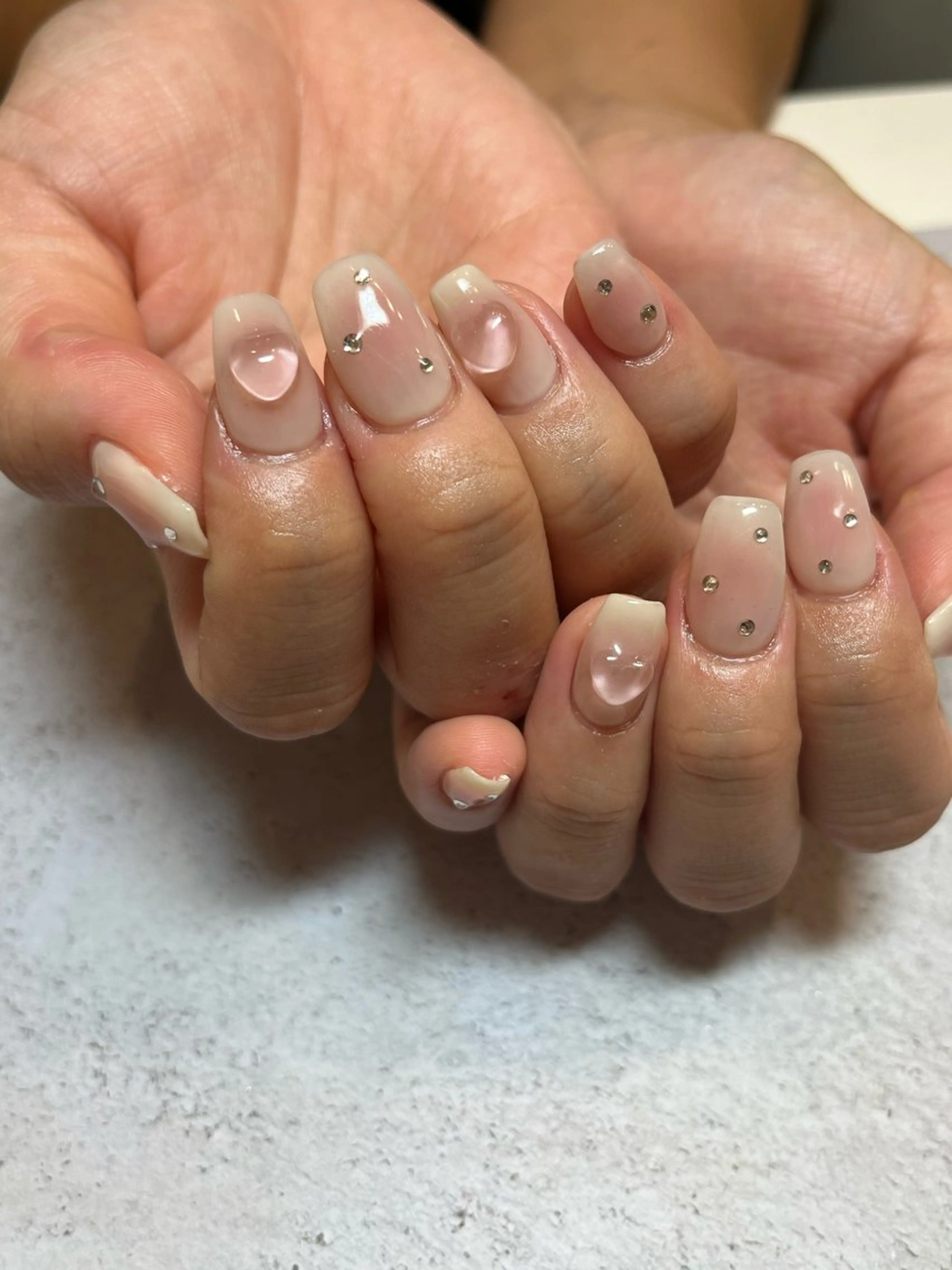 ネイル ハンドネイル 【LINON】 airiのネイルデザイン