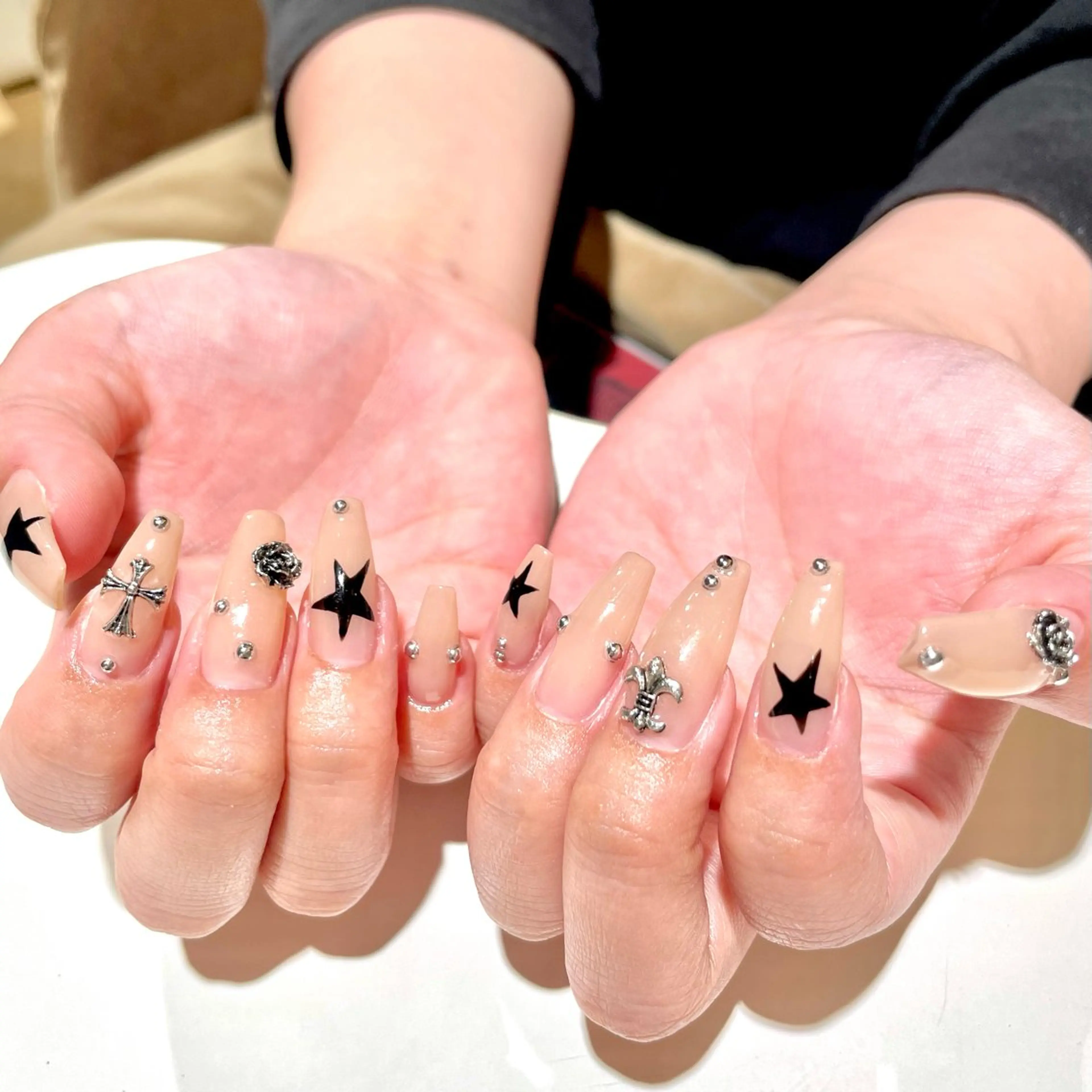 ネイル ハンドネイル nail🪽 miuのネイルデザイン