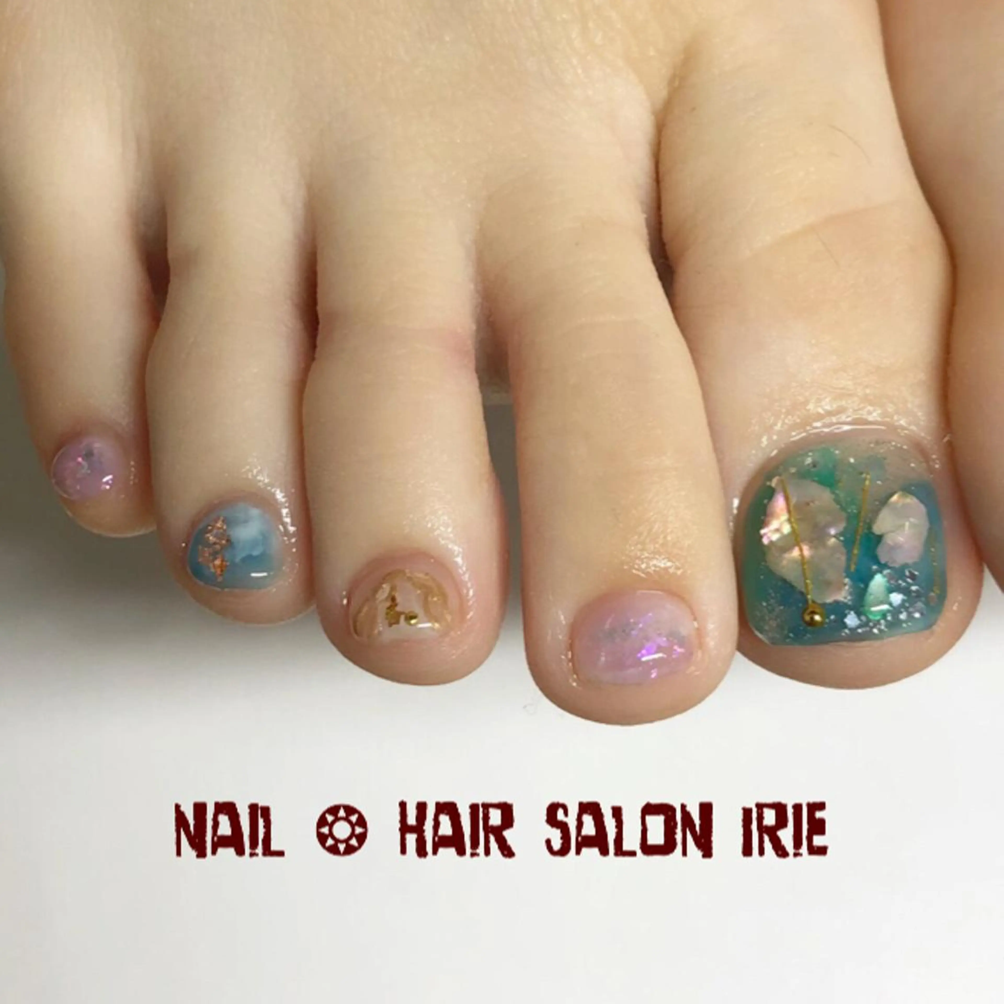 ネイル フットネイル 與儀 知佳のネイルデザイン