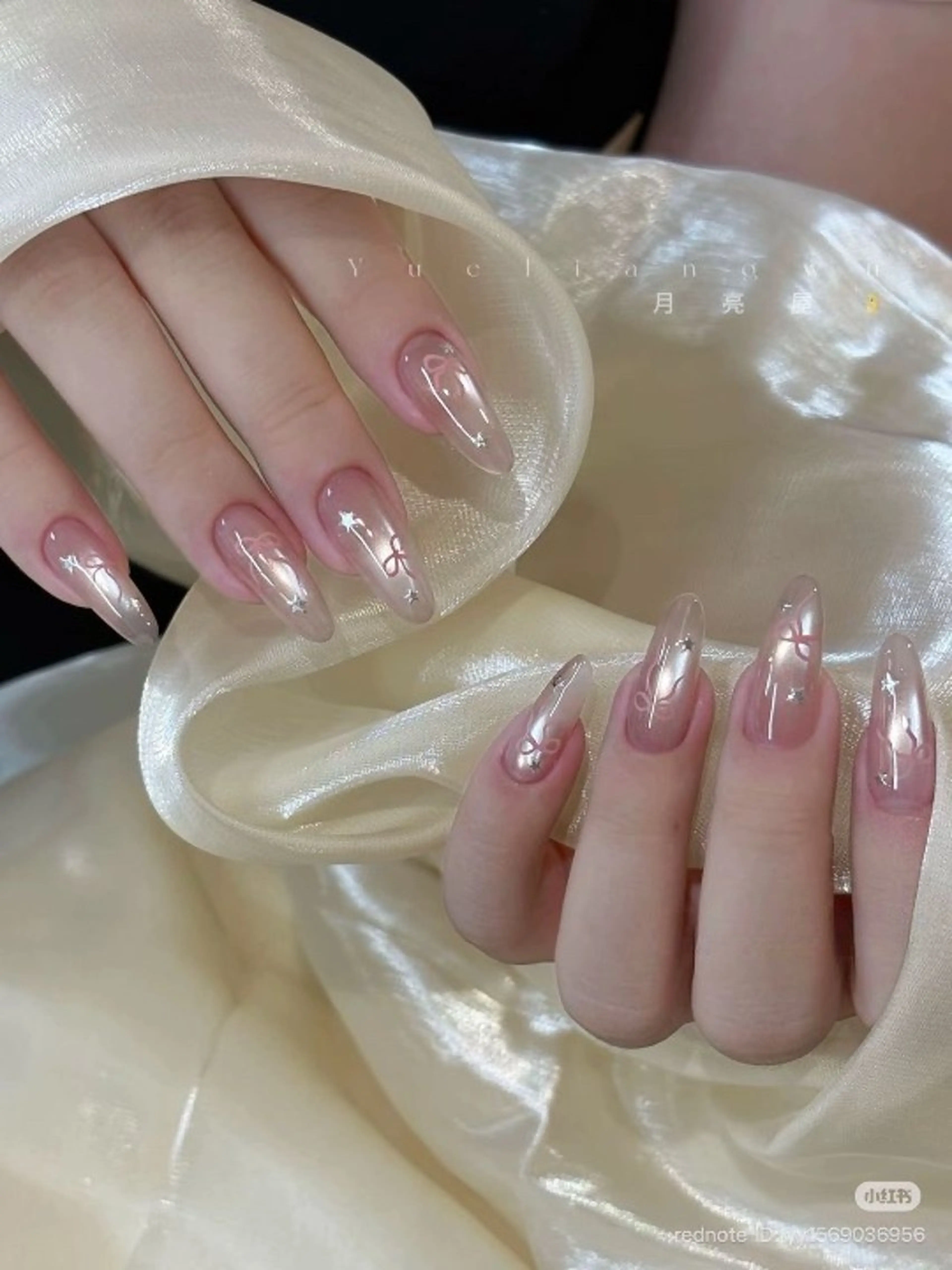 カラー グラデーションカラー ピンクカラー ハンドネイル AIN Nailのネイルデザイン