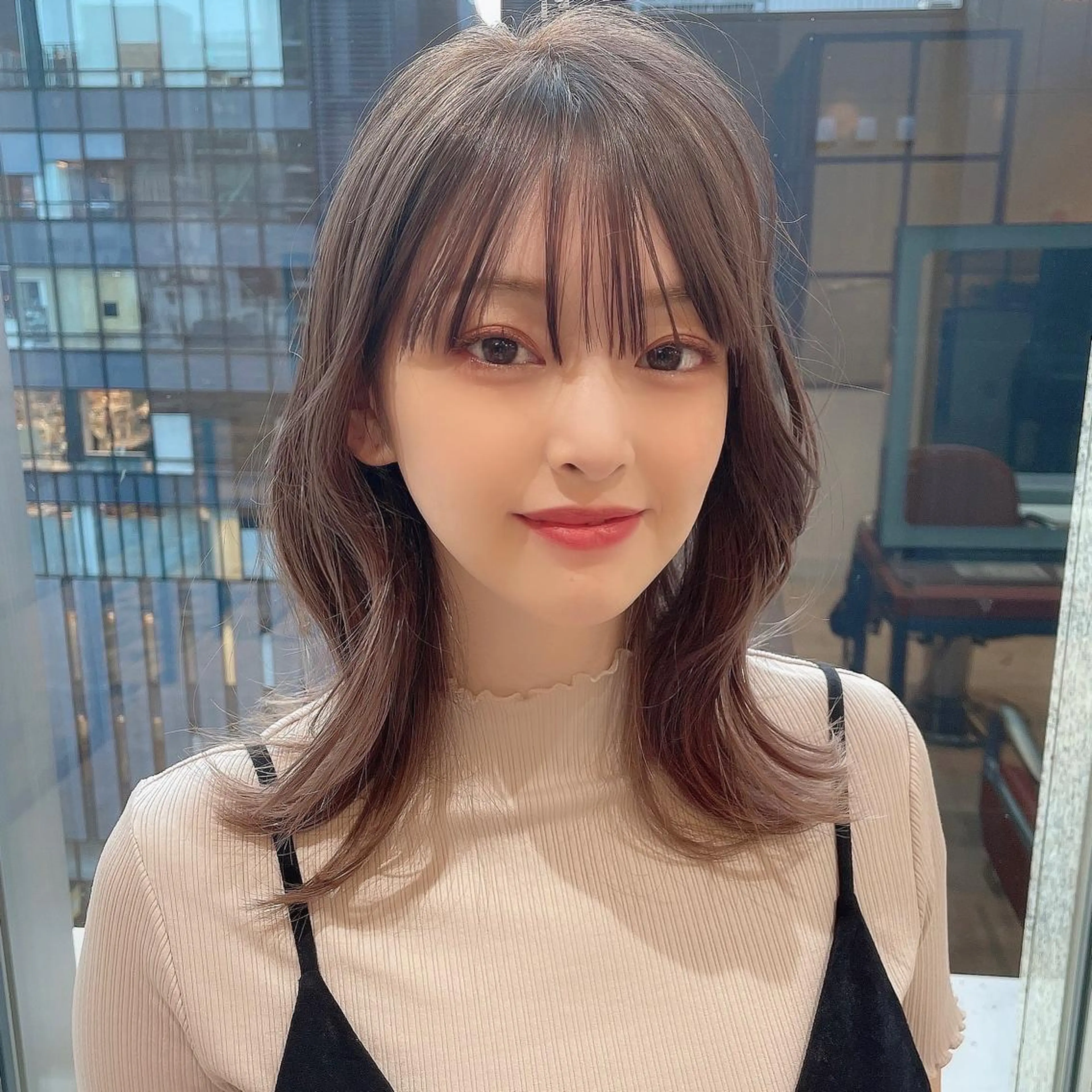 セミロング カラー 🍎ハイトーンカラー /MANA🍎のヘアスタイル