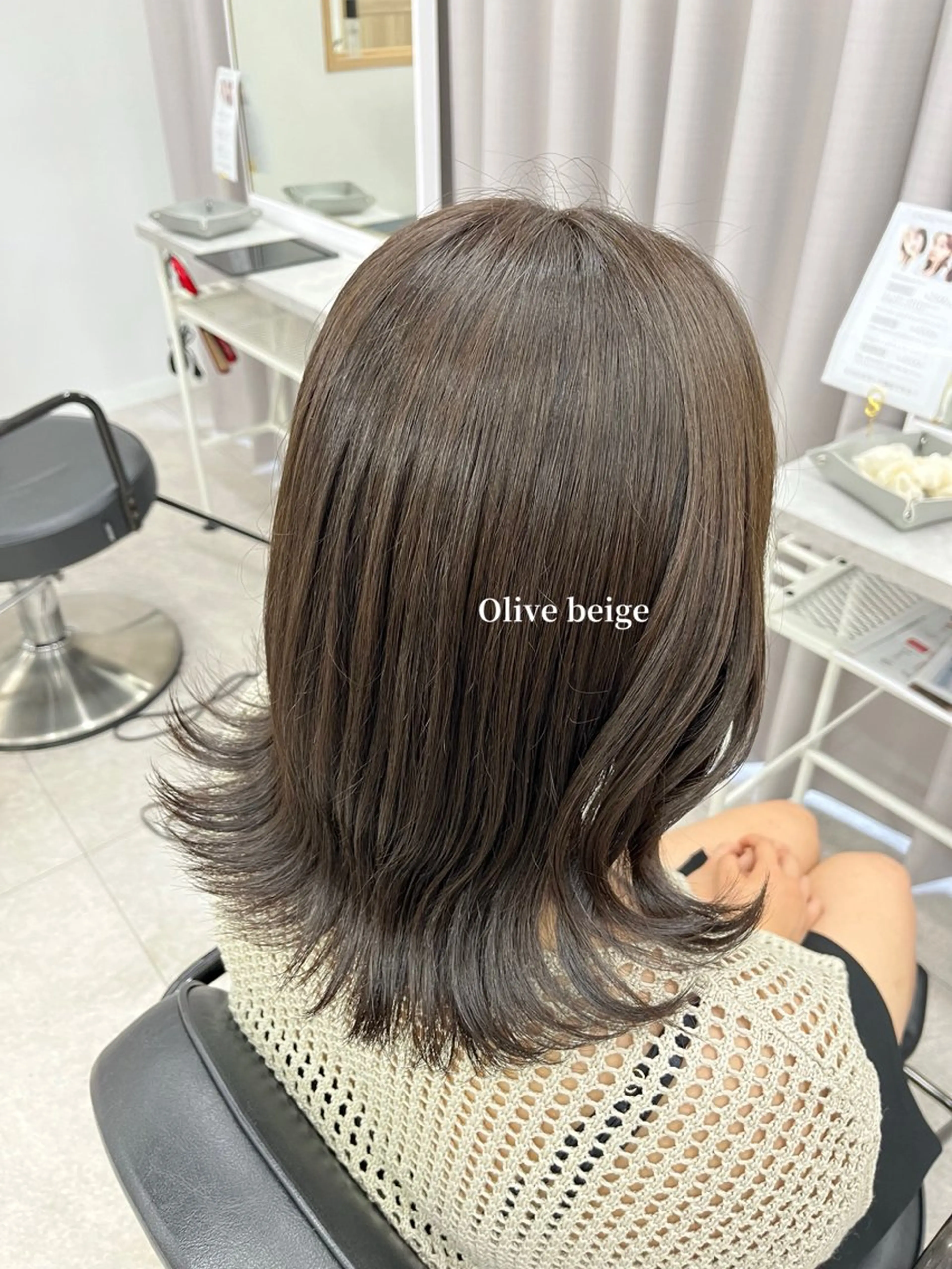 ロング カラー 柔らかオリーブ🌿 HIMARI🌻のヘアスタイル