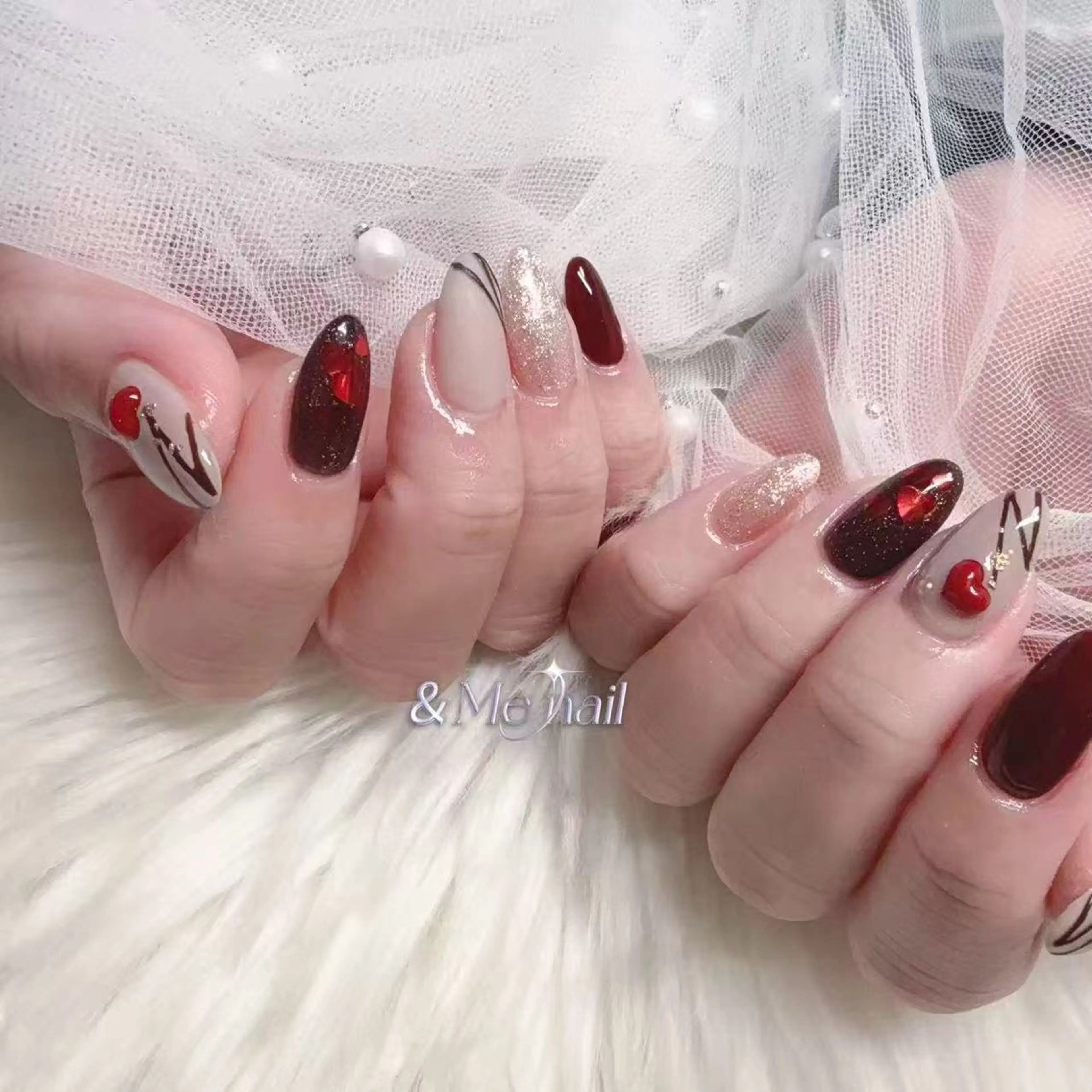 ネイル バレンタイン ハンドネイル &ME makiのネイルデザイン
