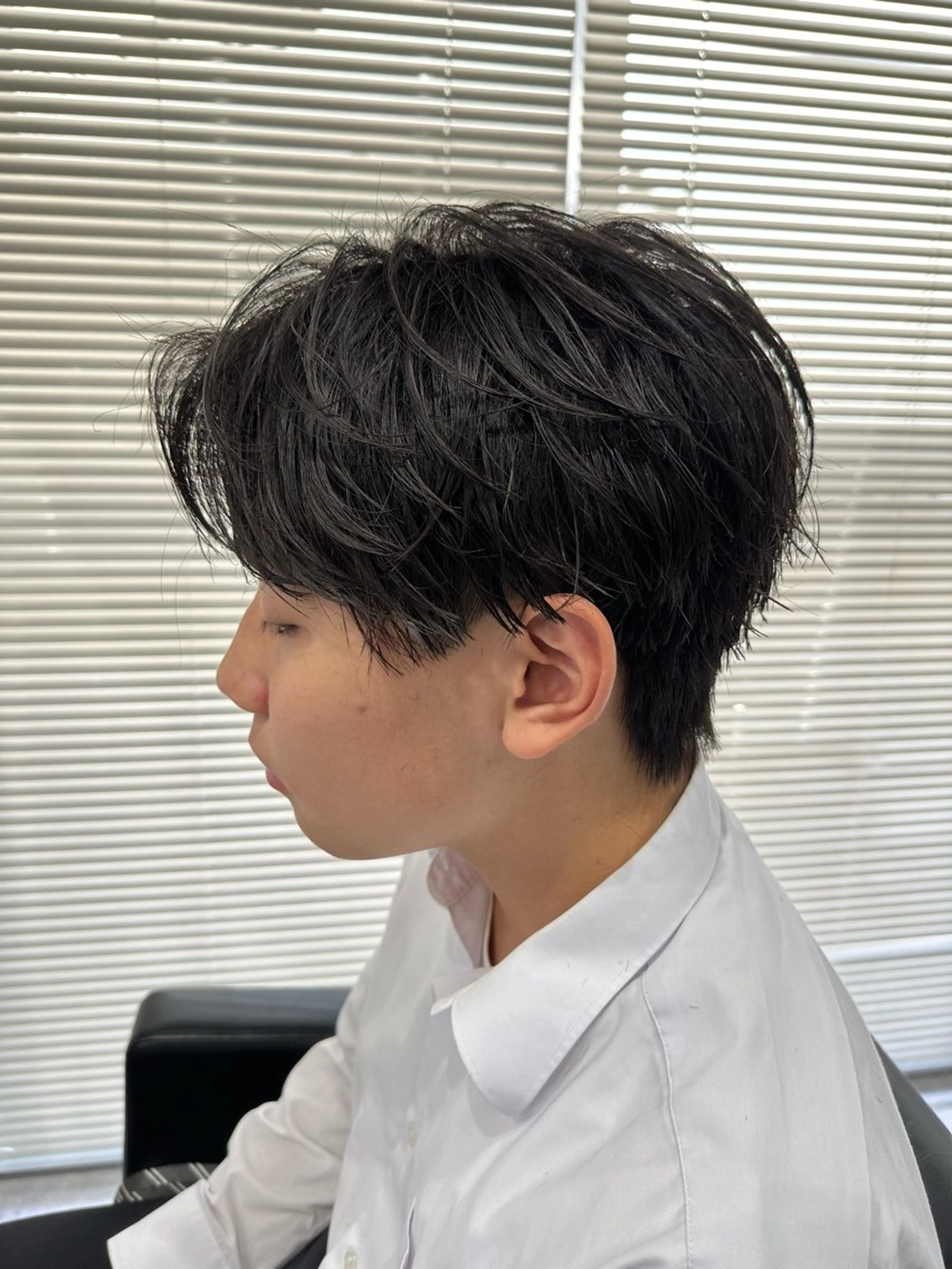 ショート メンズ マッシュウルフ マッシュ メンズウルフカット くびれヘア ショートヘア カット ユウ🪄 パーマ指名No1のヘアスタイル