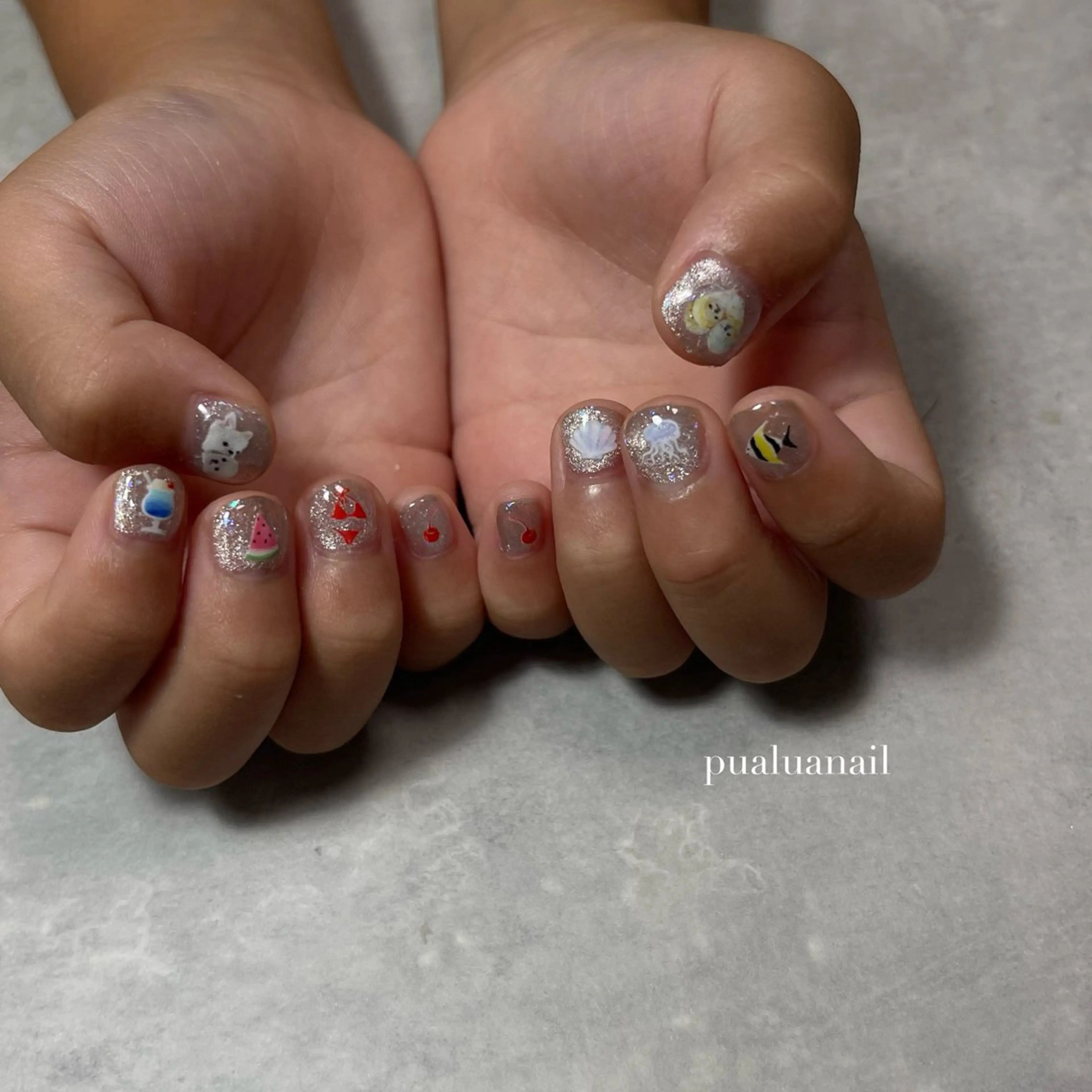 ネイル キラキラネイル ハンドネイル pualua miharuのネイルデザイン