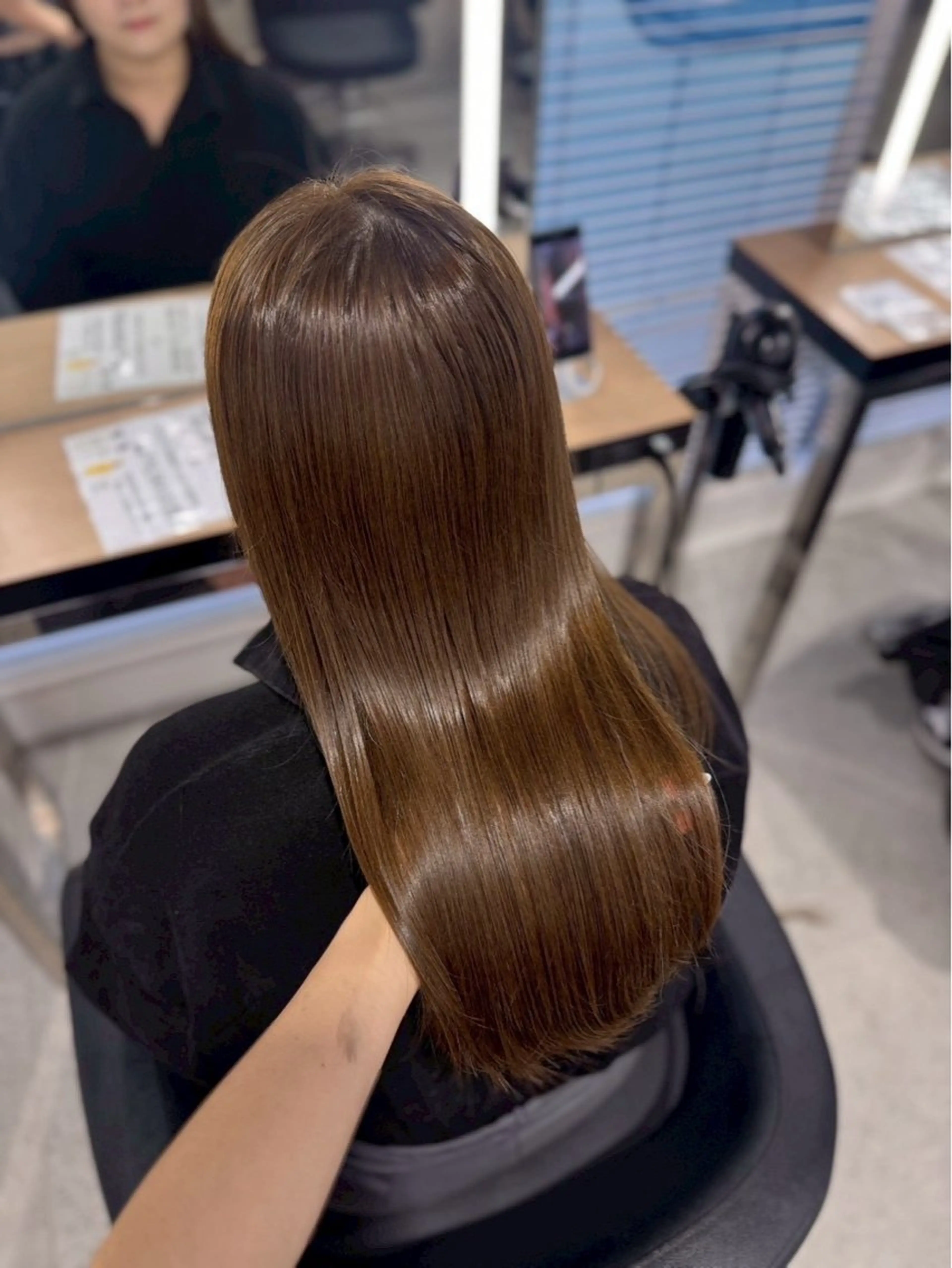 ロング トリートメント 韓国ワンホン透明感 カラー✨🖤ここあのヘアスタイル