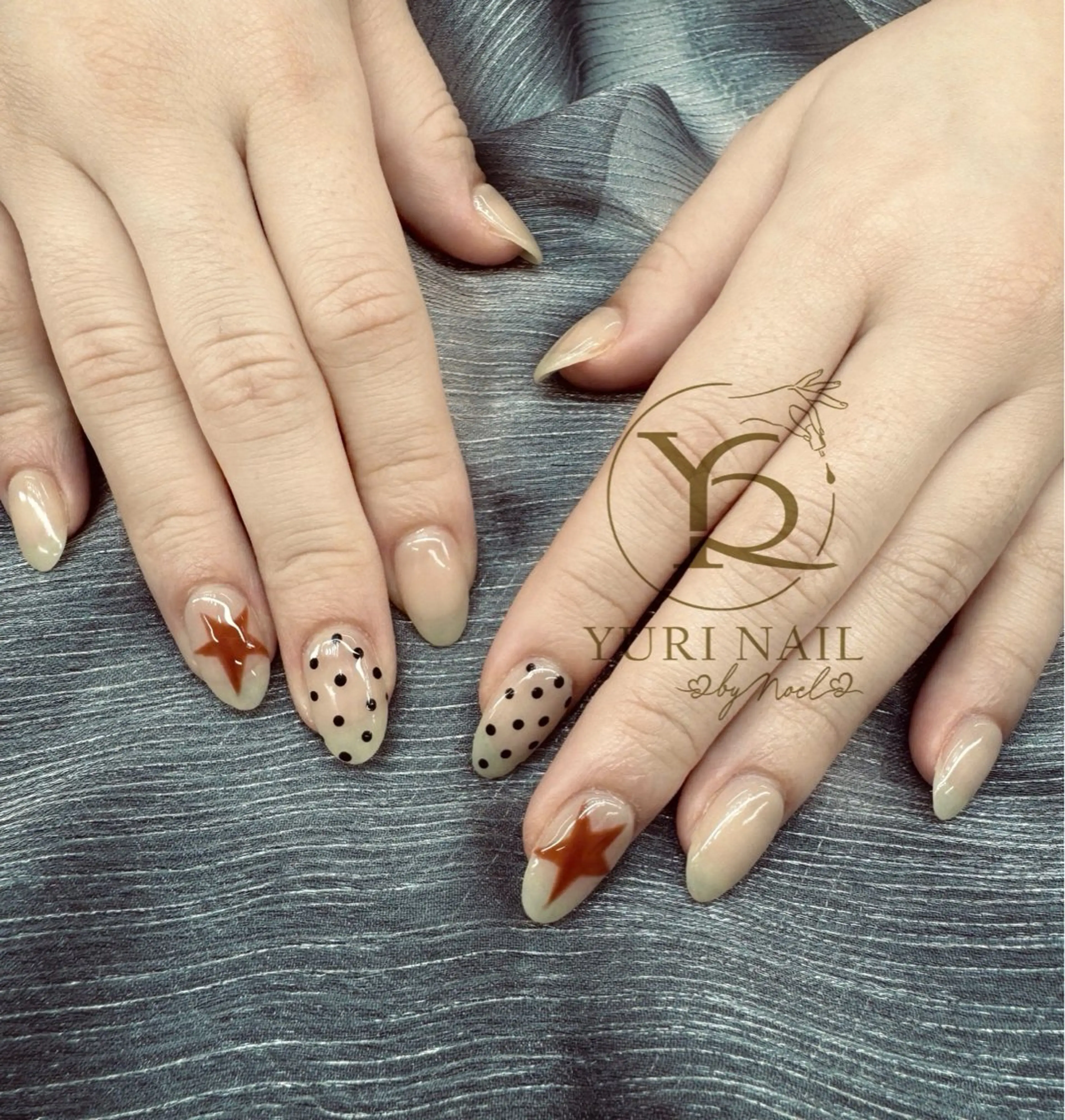 ネイル チークネイル フットネイル フレンチネイル グラデーション キラキラネイル ハンドネイル フットネイル ハンドケア YURI Nail Funabashiのネイルデザイン