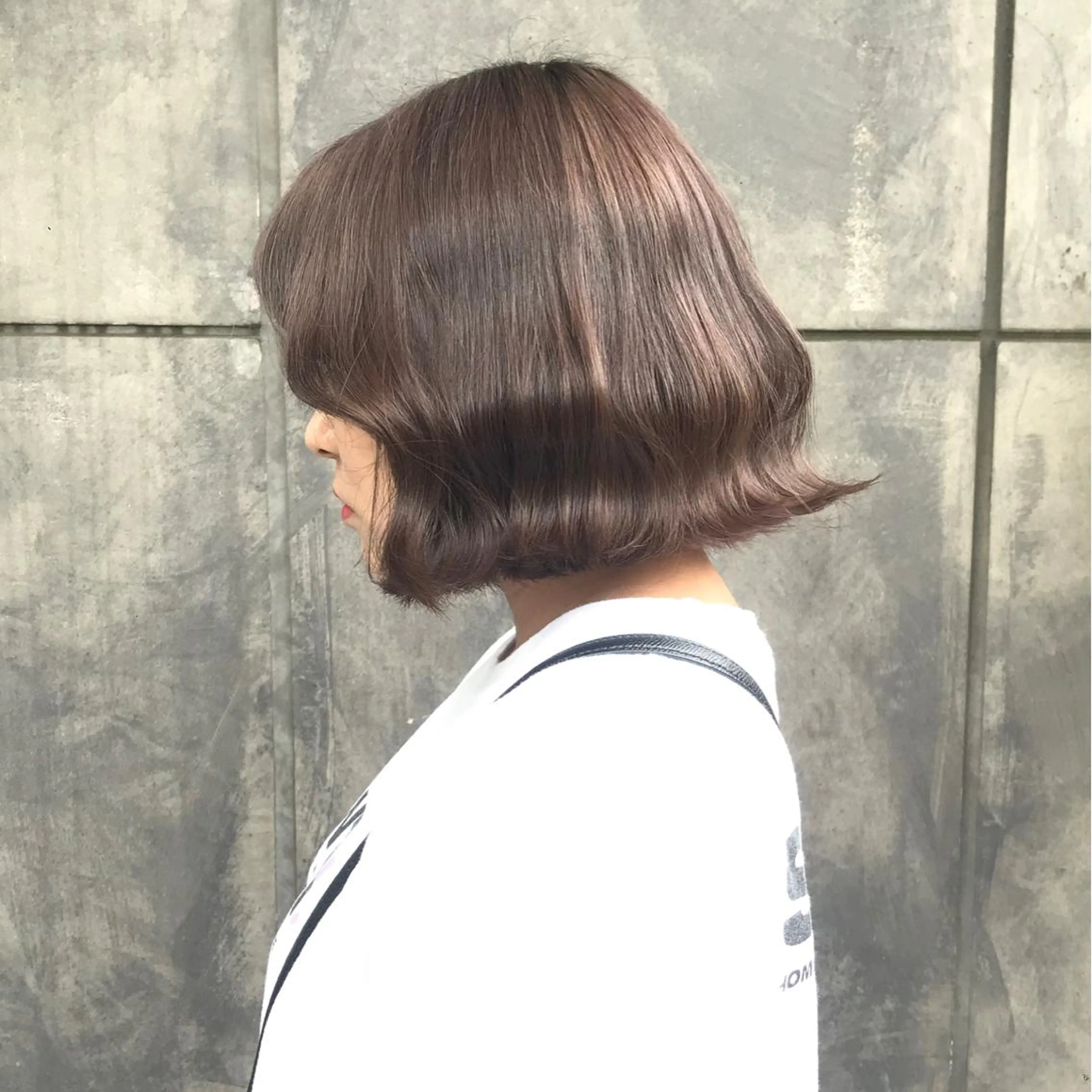 ショート カラー ブリーチ ブラウンカラー 透明感カラー グレージュ タンバルモリ K-POP好き美容師 🇰🇷Kai.Yのヘアスタイル