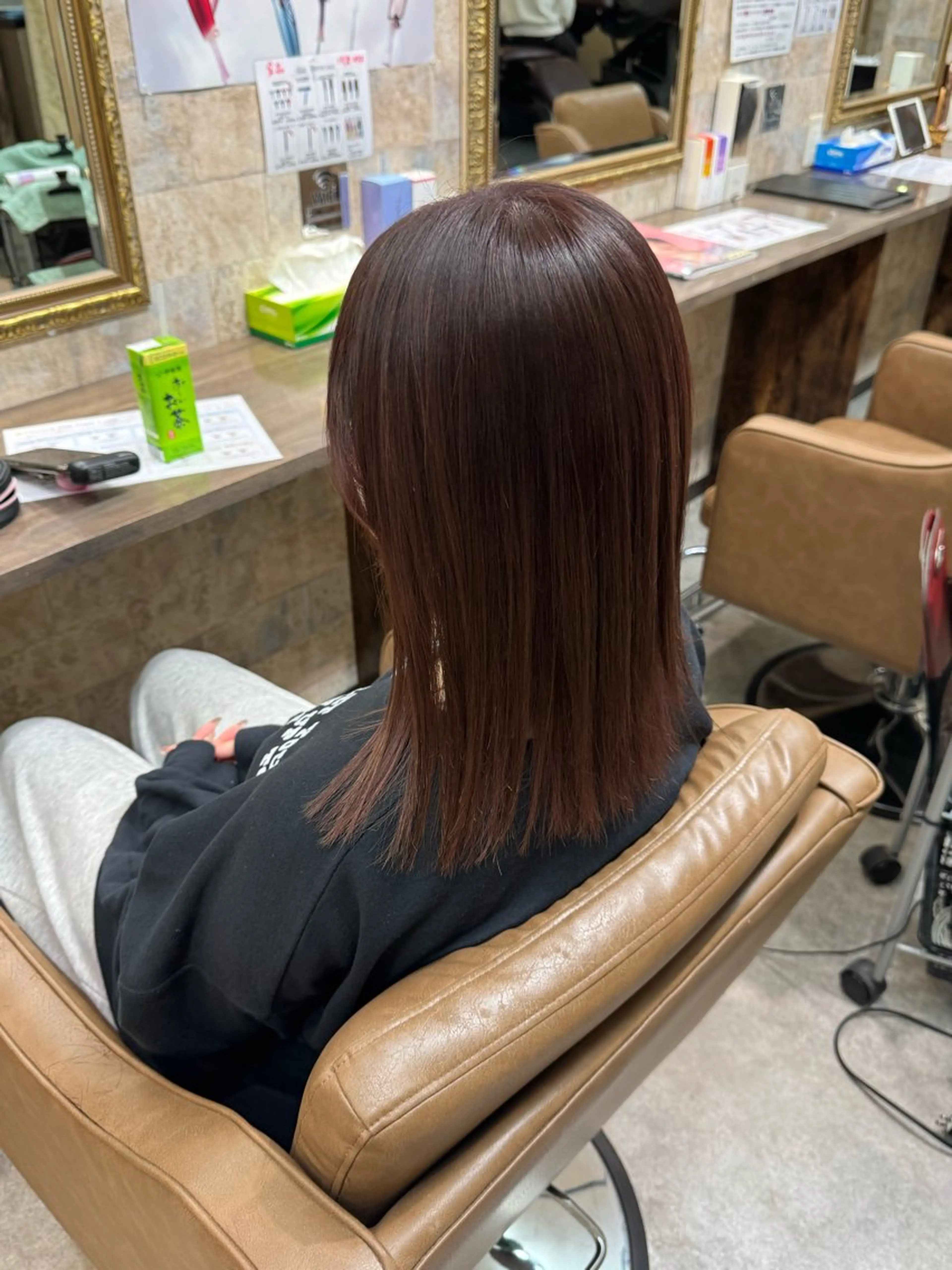 ミディアム ヘアカラー Arphy/ /のヘアスタイル