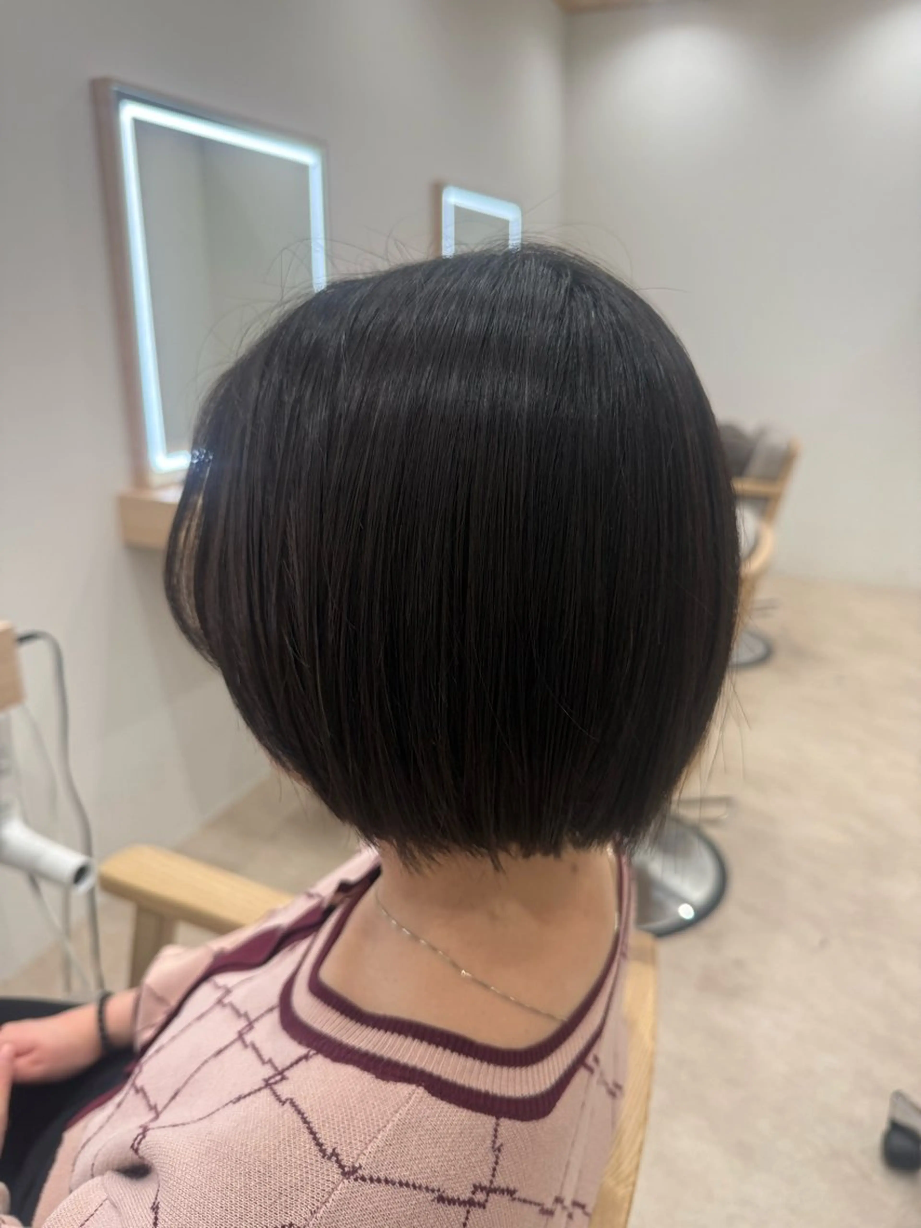 ショート ボブ カット littleesta 那月のヘアスタイル