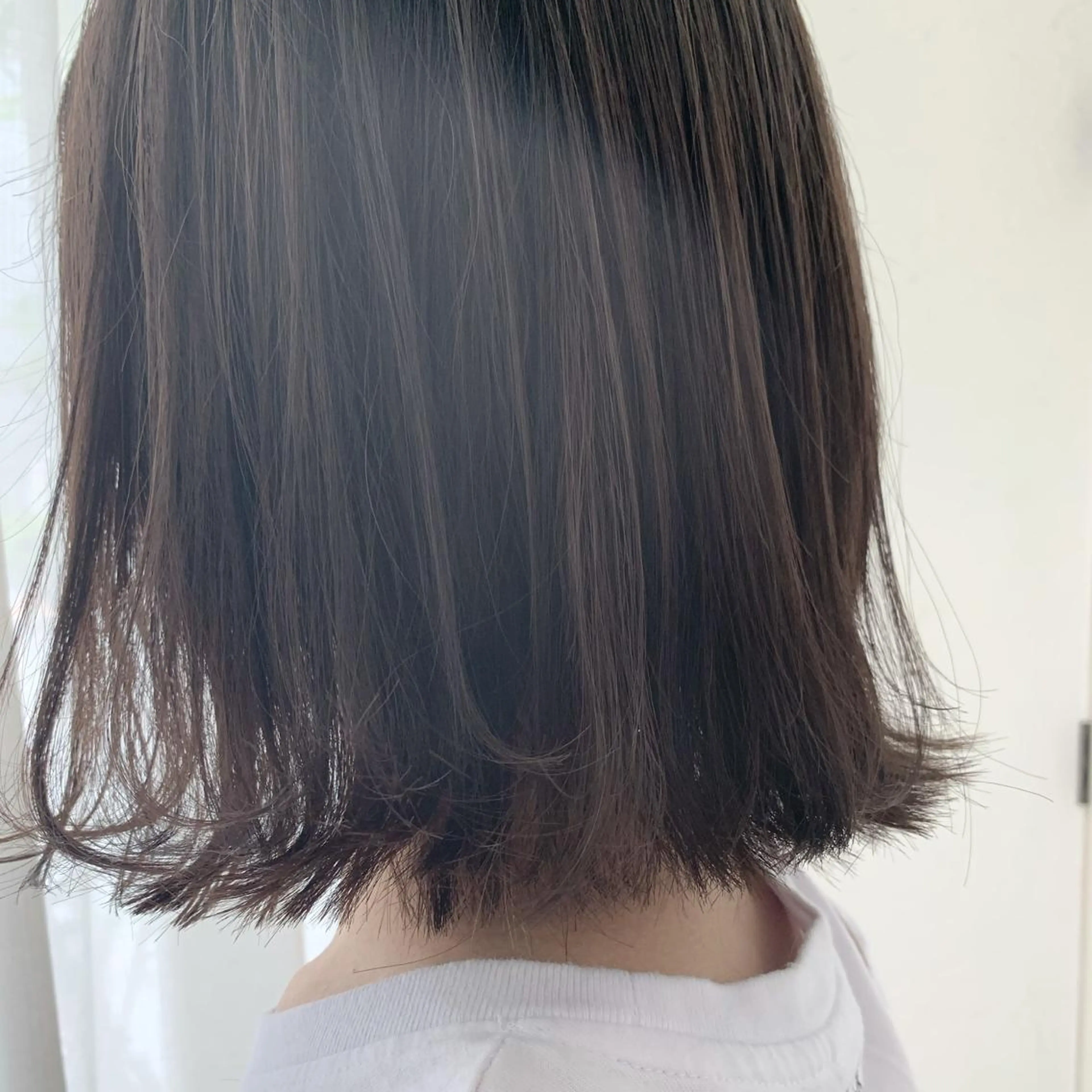 ミディアム カラー カット ヘアカラー fio マナミのヘアスタイル