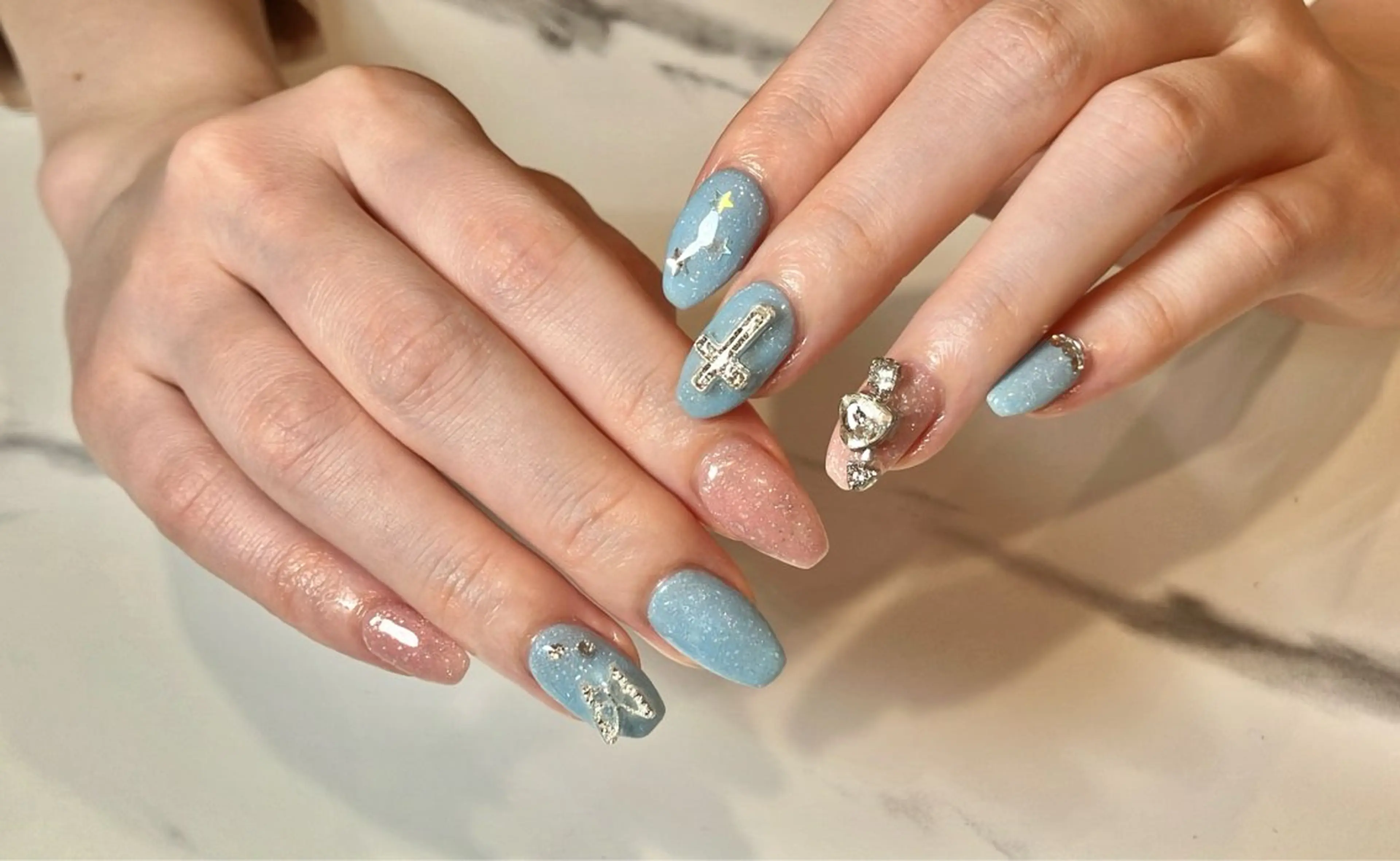 ネイル たまプラーザ ANZUのネイルデザイン