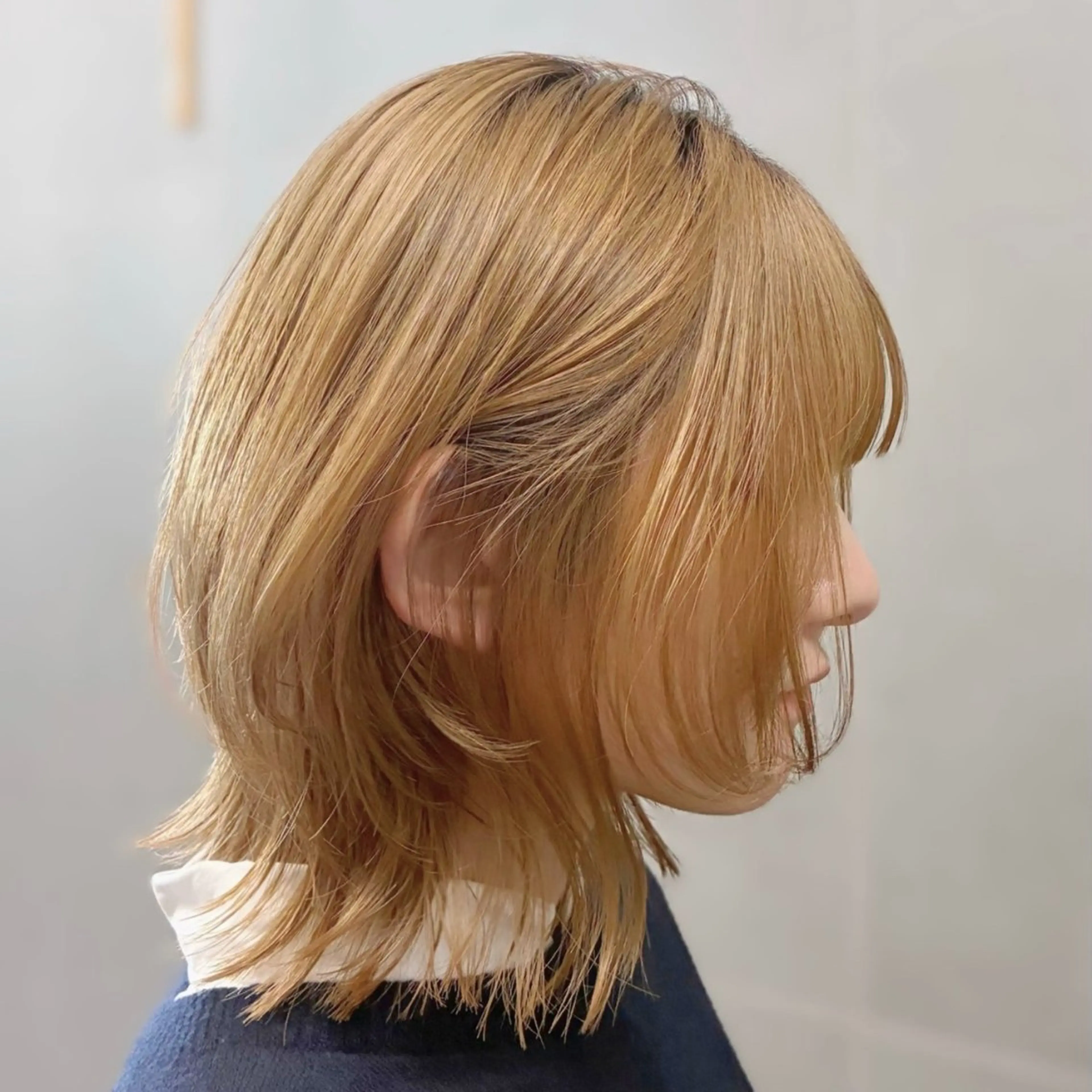 ミディアム ウルフカット SUZUNO🤎ボブ レイヤー🫧顔周りのヘアスタイル