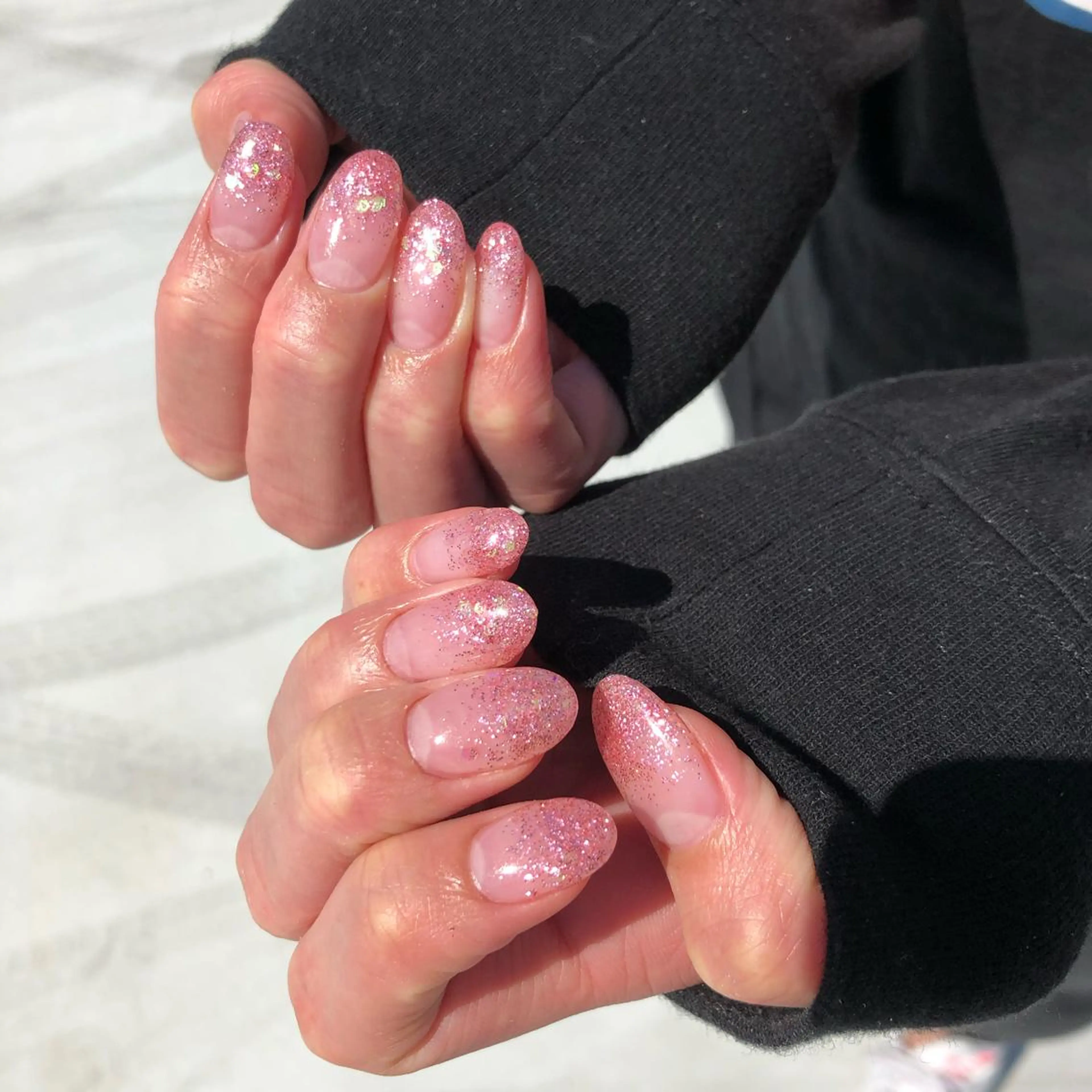 ネイル グラデーション ホログラムネイル キラキラネイル ラメ(グリッター) ラメグラデーション nail 1997のネイルデザイン