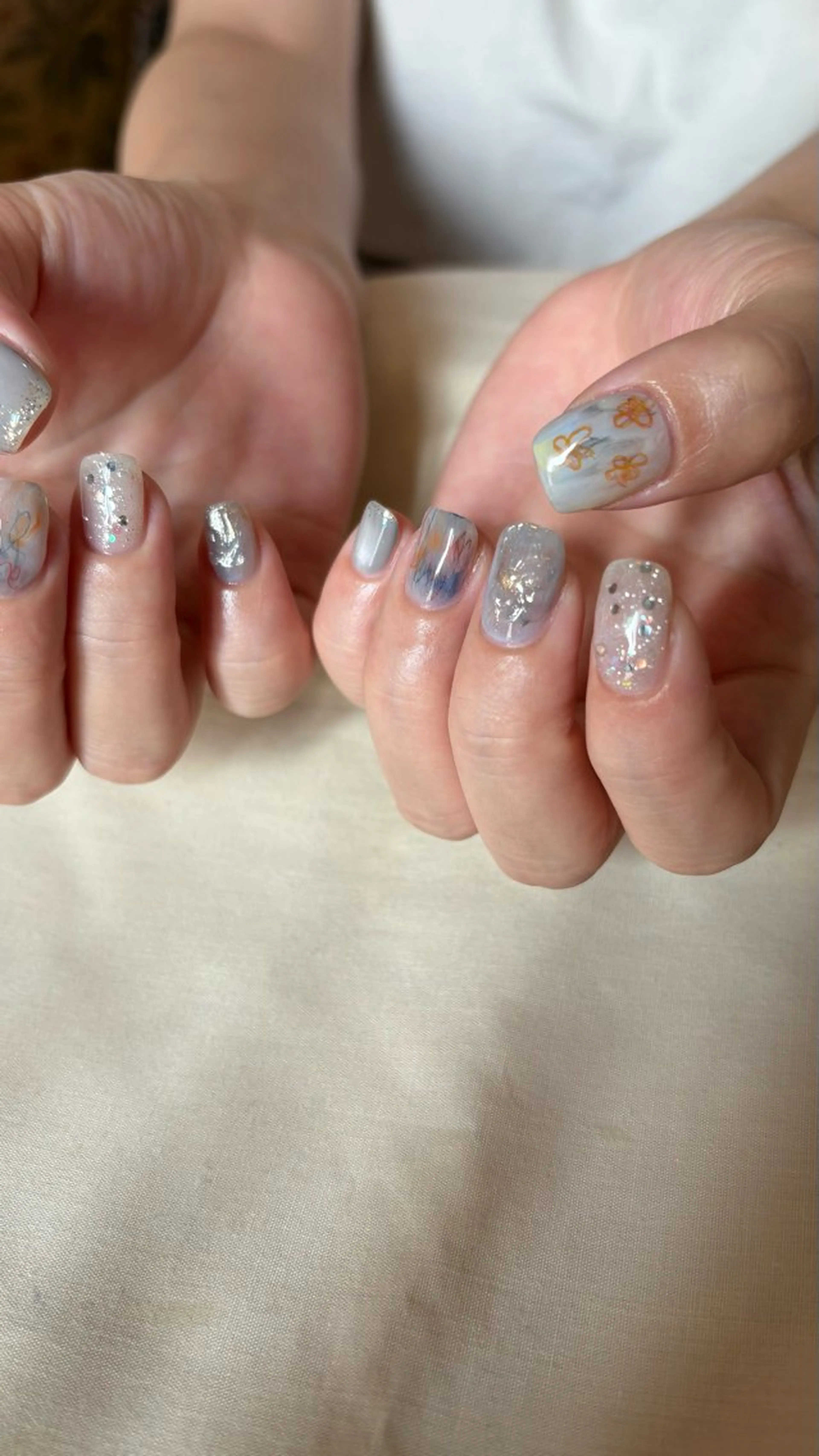 ネイル ハンドネイル 岩本 杏のネイルデザイン