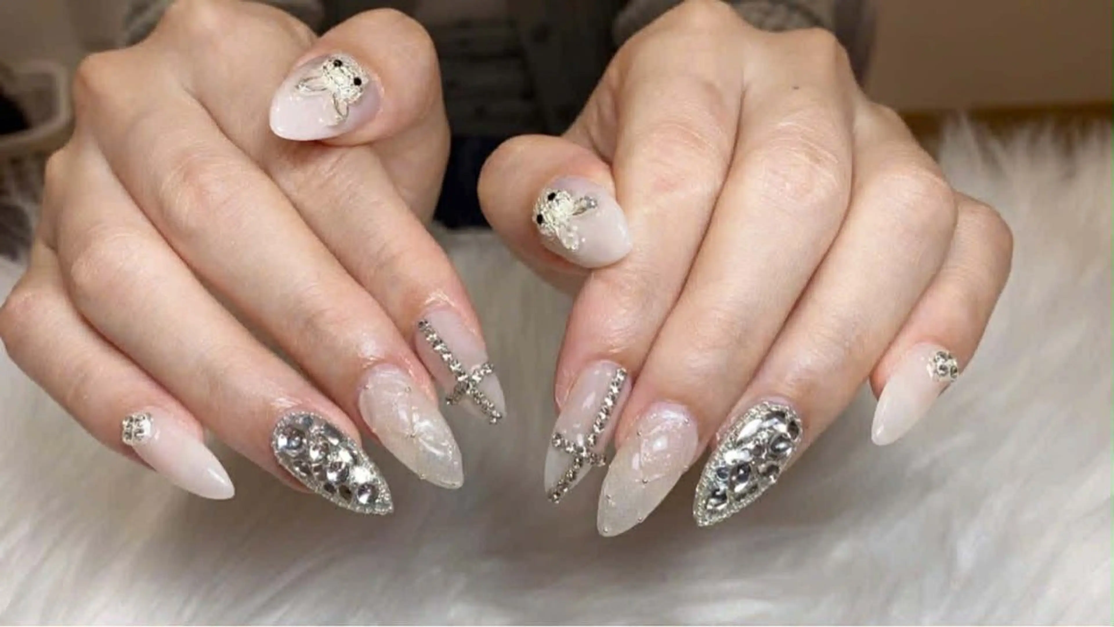 ネイル ハンドネイル REI NAIL1のネイルデザイン