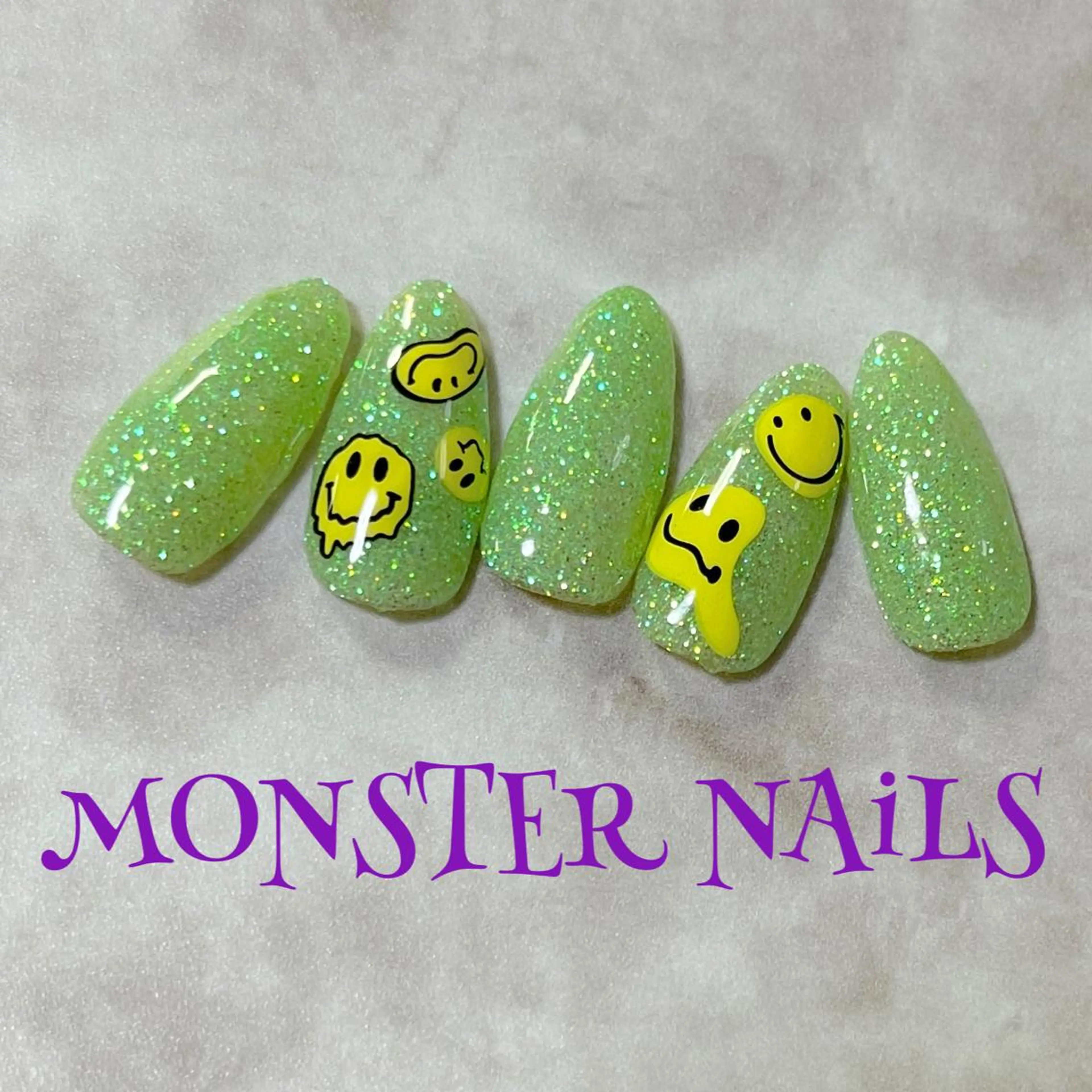 ネイル MONSTER NAiLSのネイルデザイン