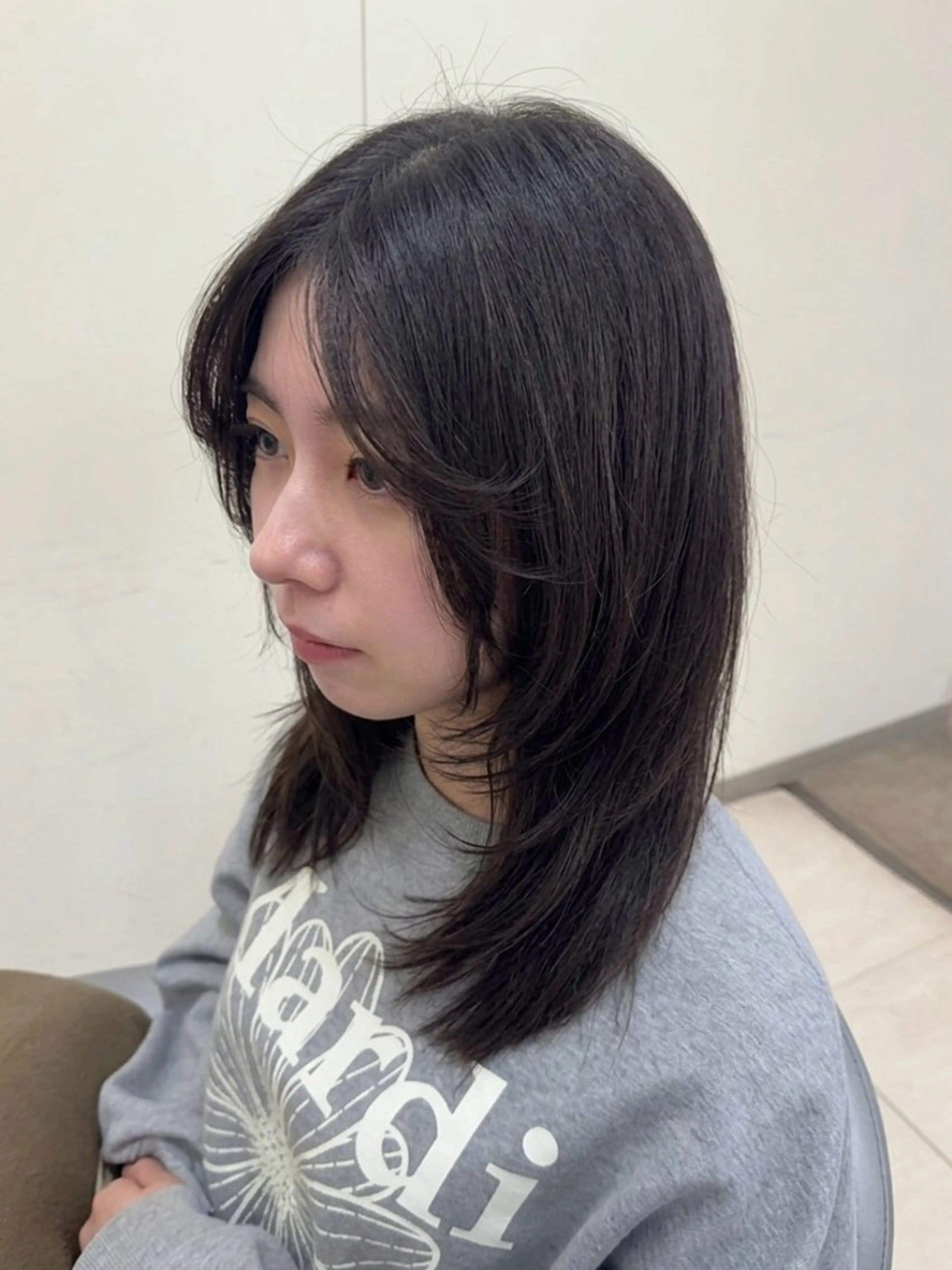 ミディアム ミディアムレイヤー レイヤーカット カット ヘアカラー レイヤー職人・ 似合せ美容師そうまのヘアスタイル