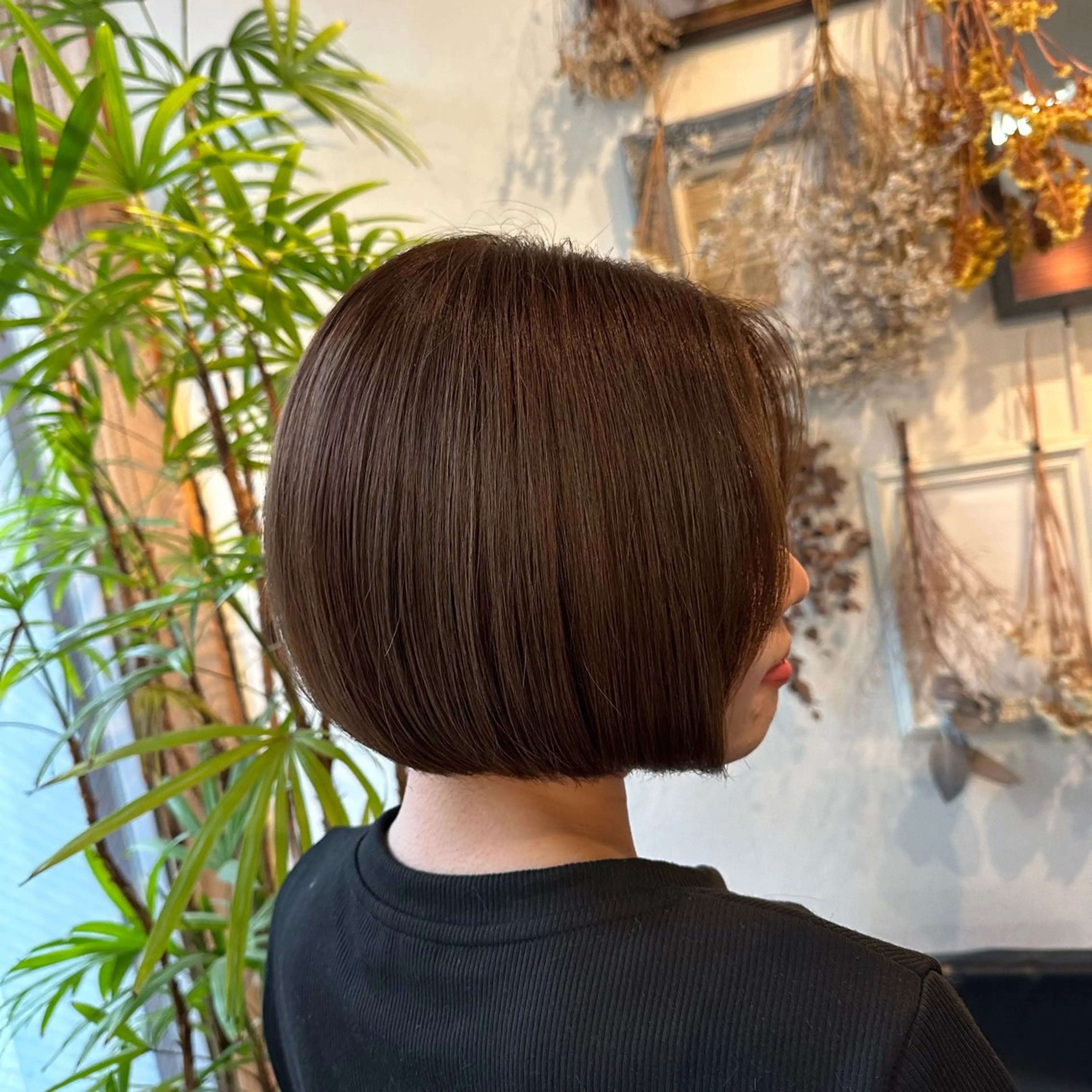 ショート カラー ショートボブ オリーブカラー ボブ ショートヘア カット ヘアカラー 大人かわいいインナー カラー/菊池柊真🎨のヘアスタイル