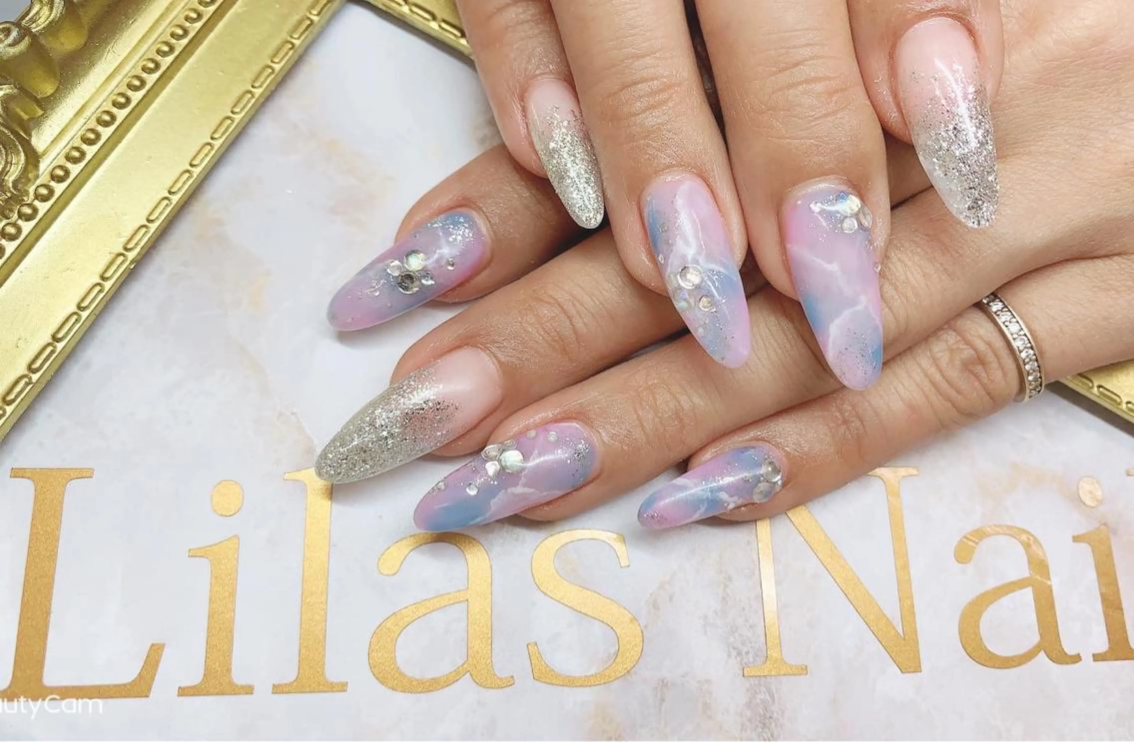 ネイル ハート ラメ(グリッター) 大理石ネイル(マーブル) Lilas Nailのネイルデザイン