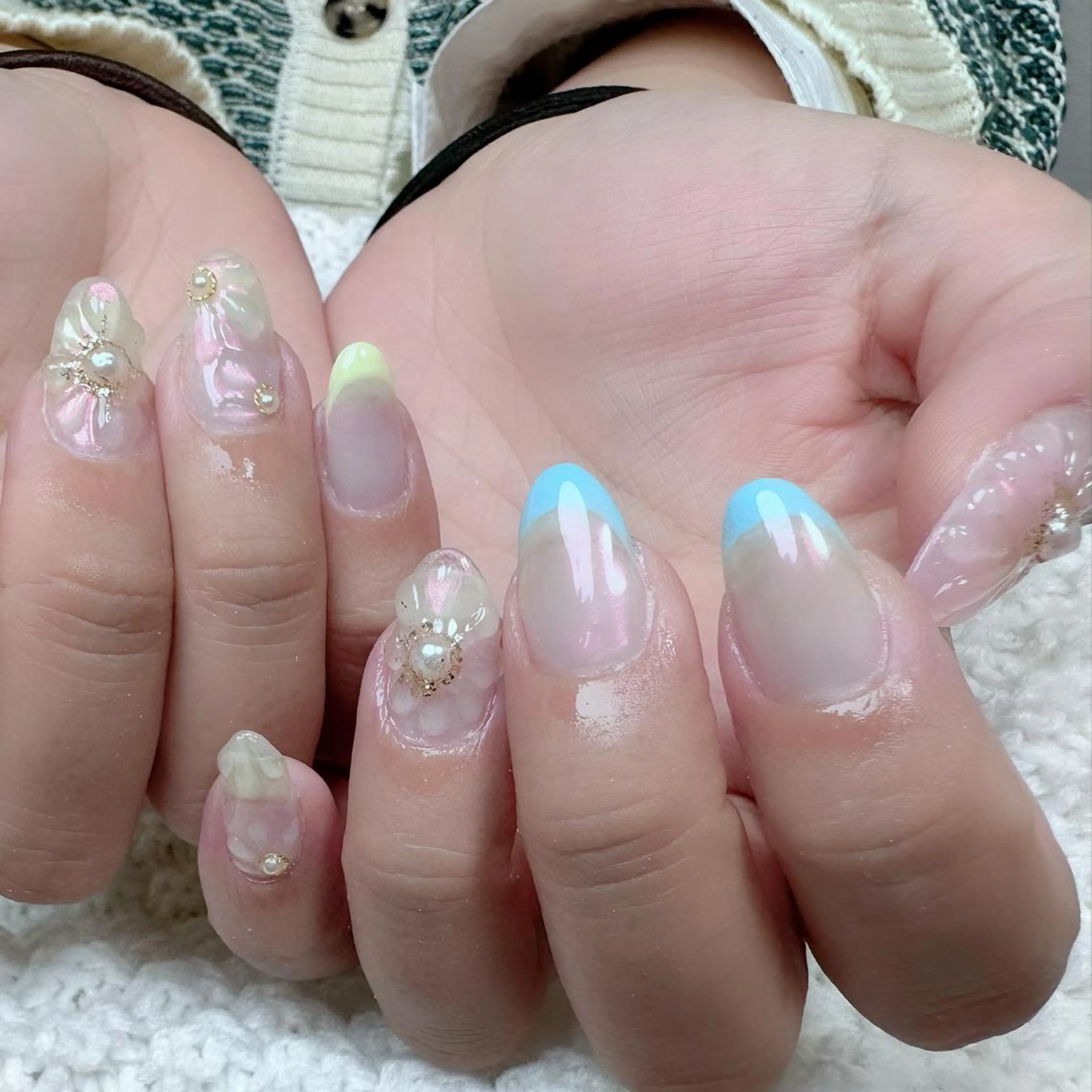 ネイル 新山 聖のネイルデザイン