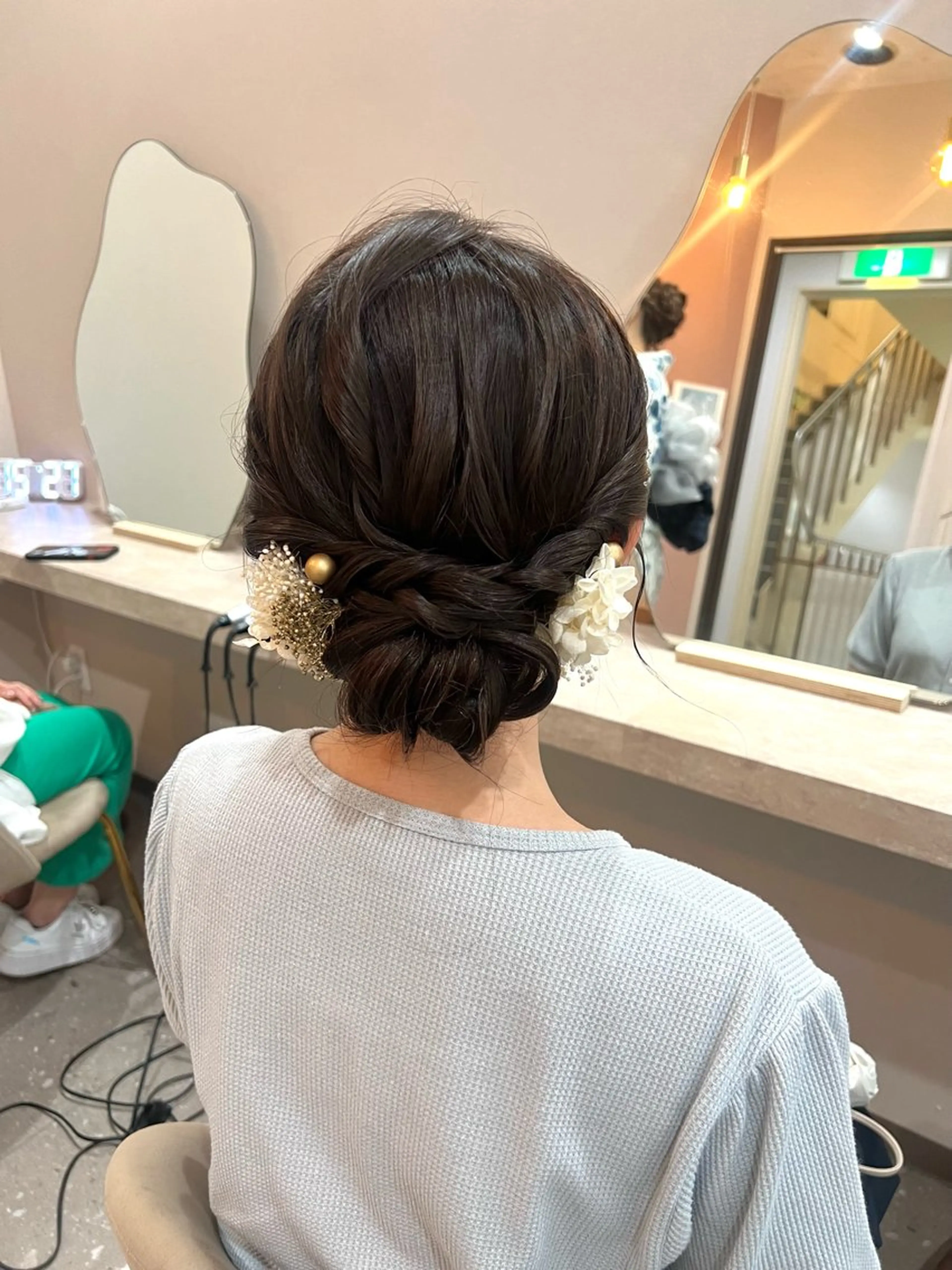 セミロング Mila misakiのヘアスタイル