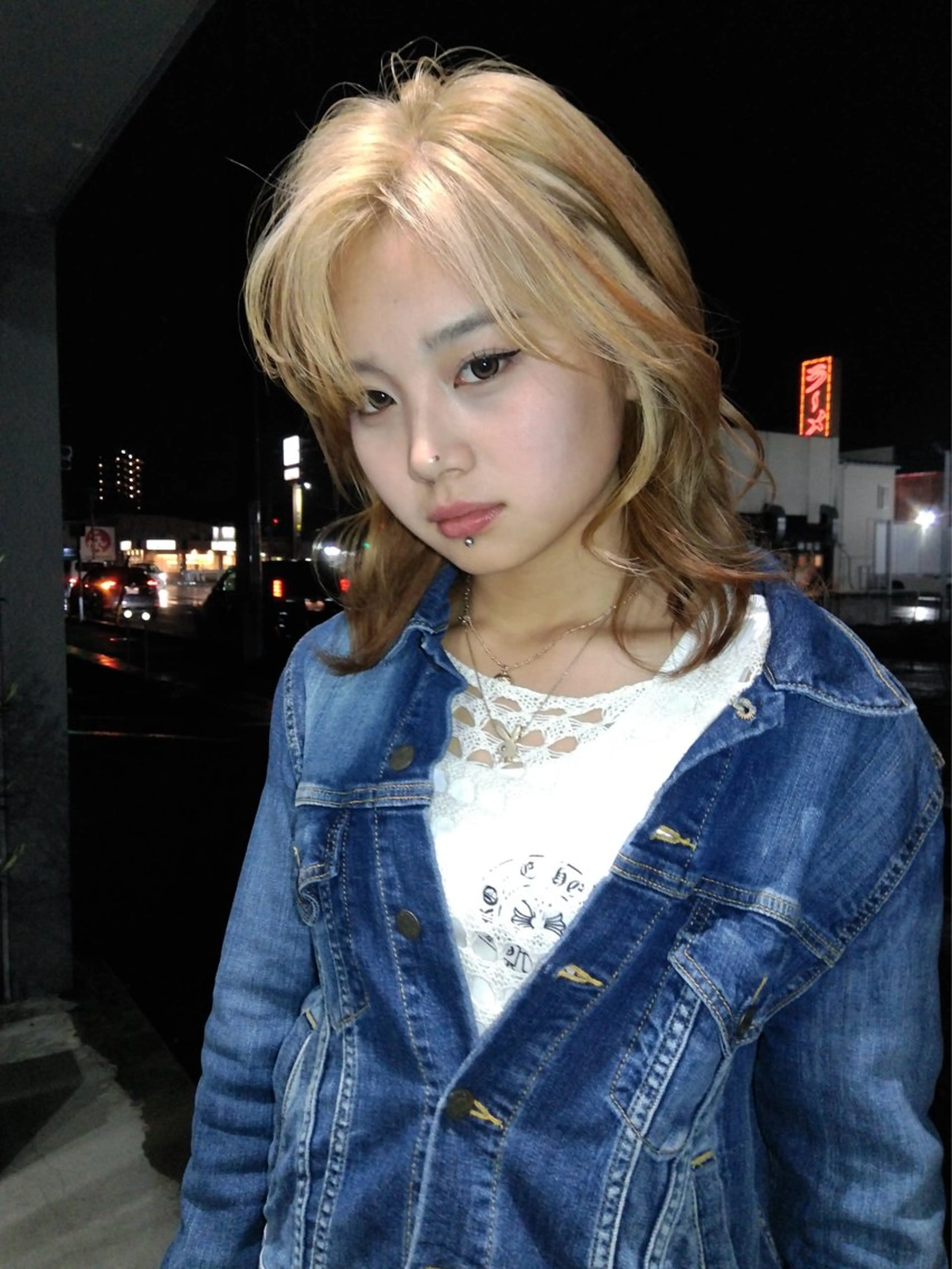 セミロング カラー ヘアカラー eim AYUKAのヘアスタイル