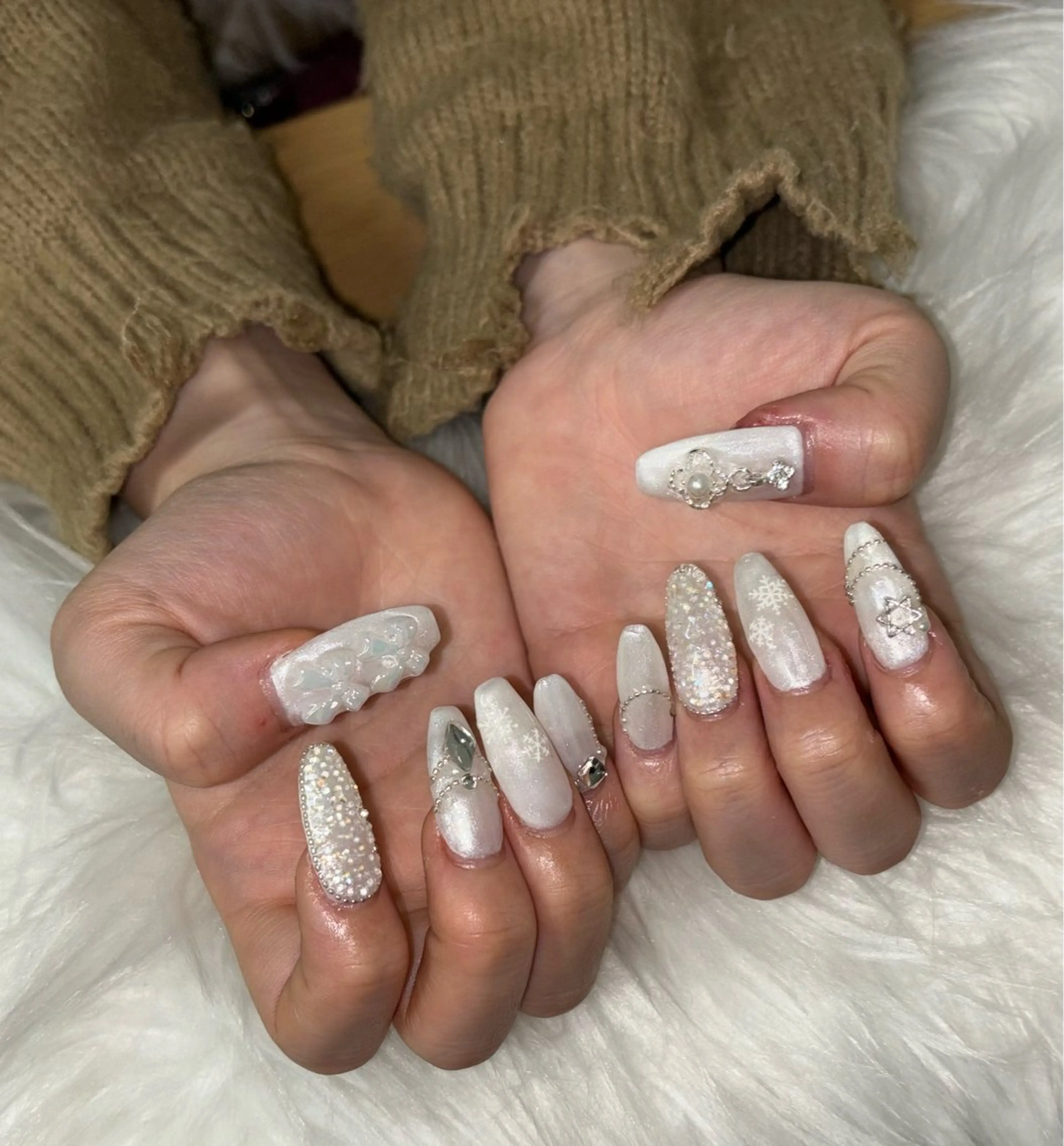 ネイル 佐藤　Roveil 勾当台公園駅徒歩5分のネイルデザイン