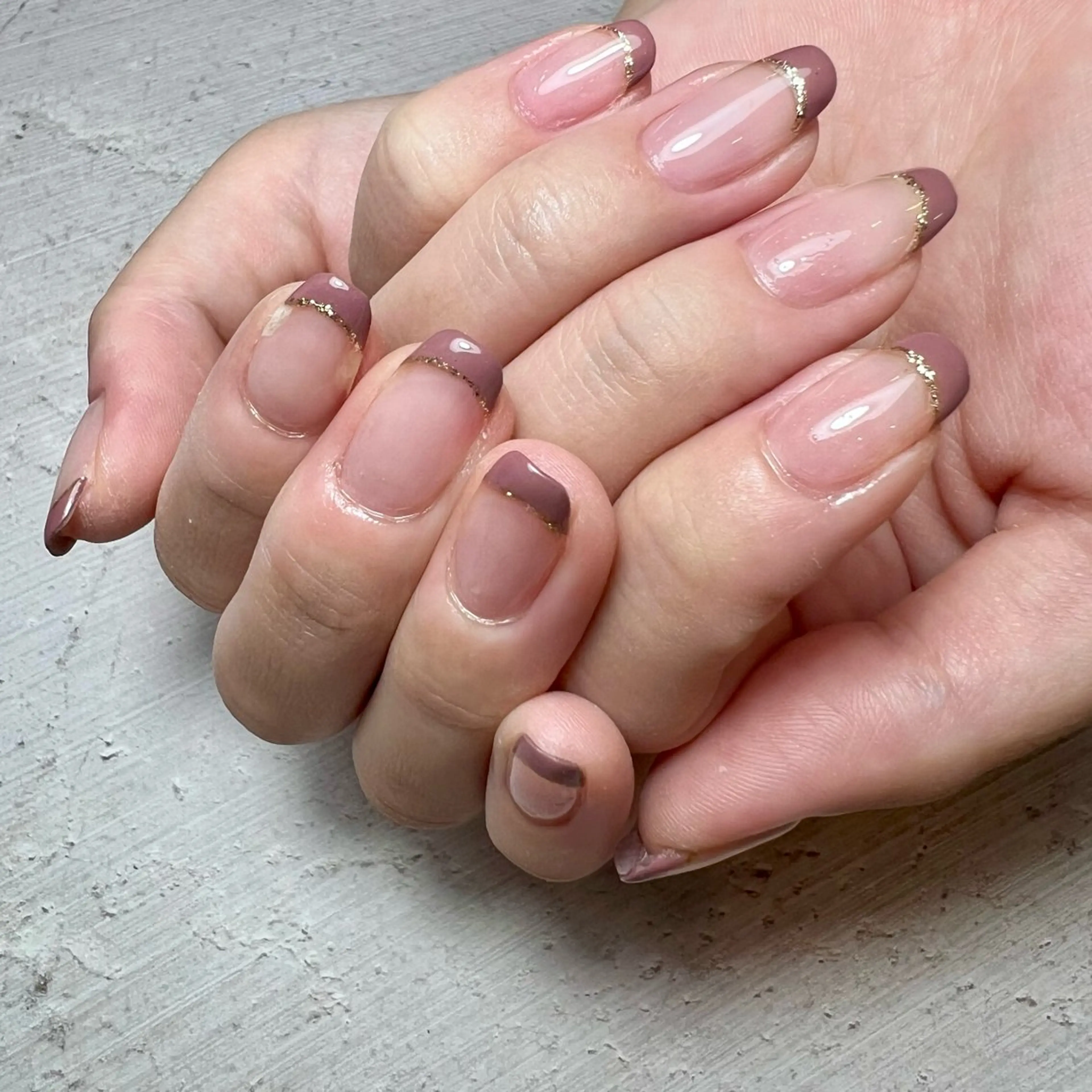 ネイル フレンチネイル twin .のネイルデザイン