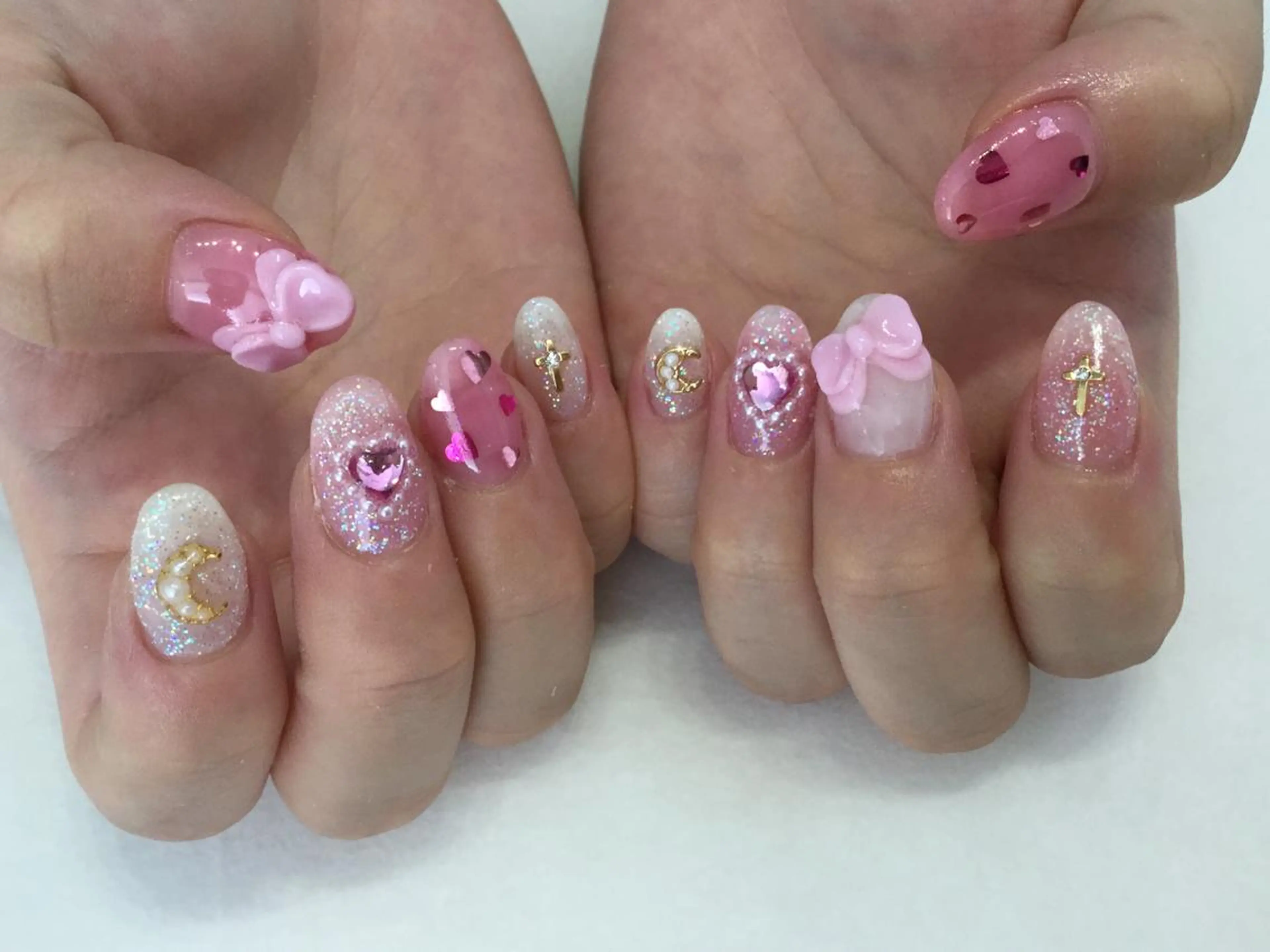 ネイル ハンドネイル 💎🐰 saki. m 🐰💎のネイルデザイン