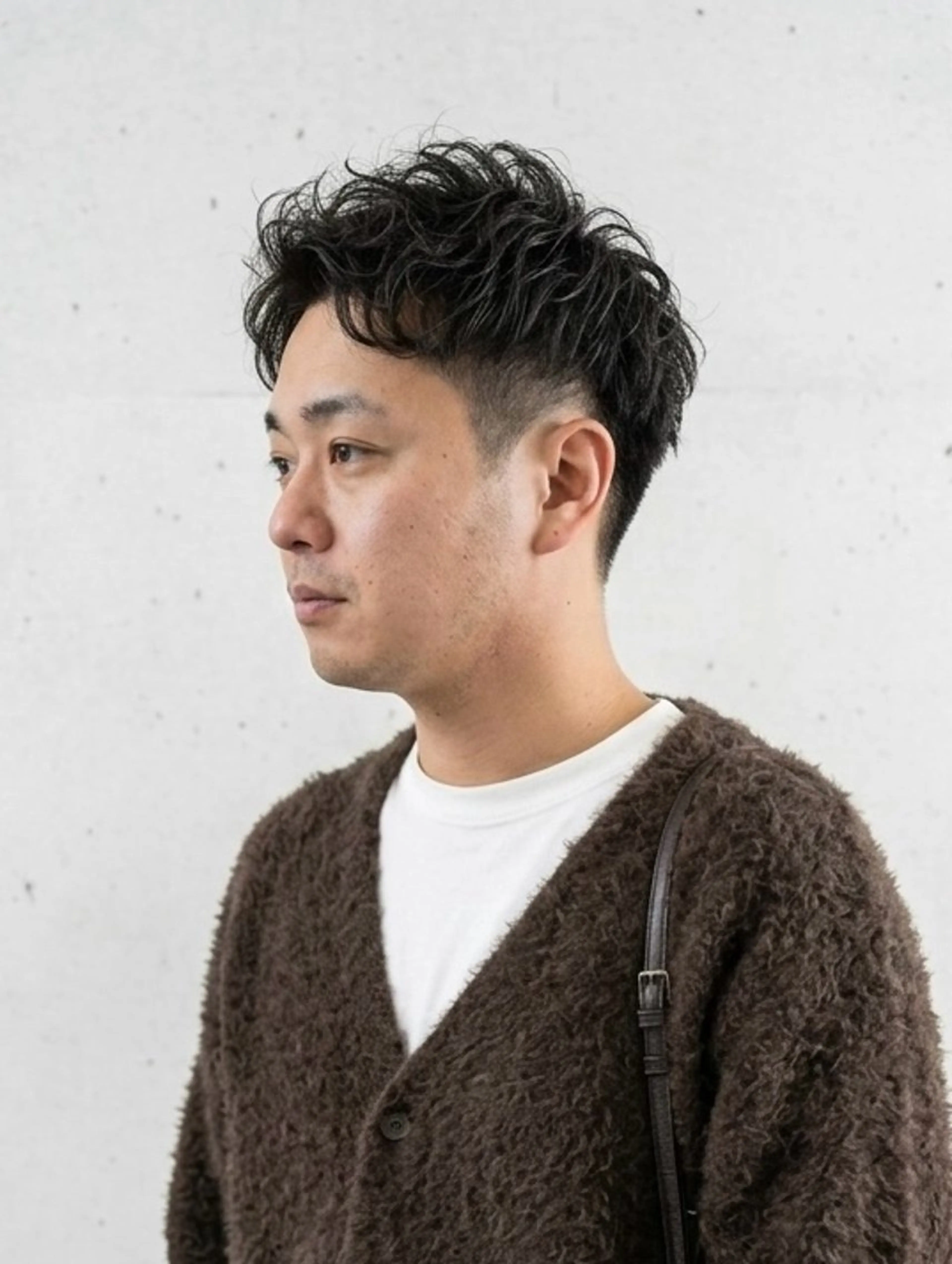 ショート パーマ メンズ メンズパーマ 刈り上げ カット パーマ 大人メンズパーマ /石川瑠青のヘアスタイル