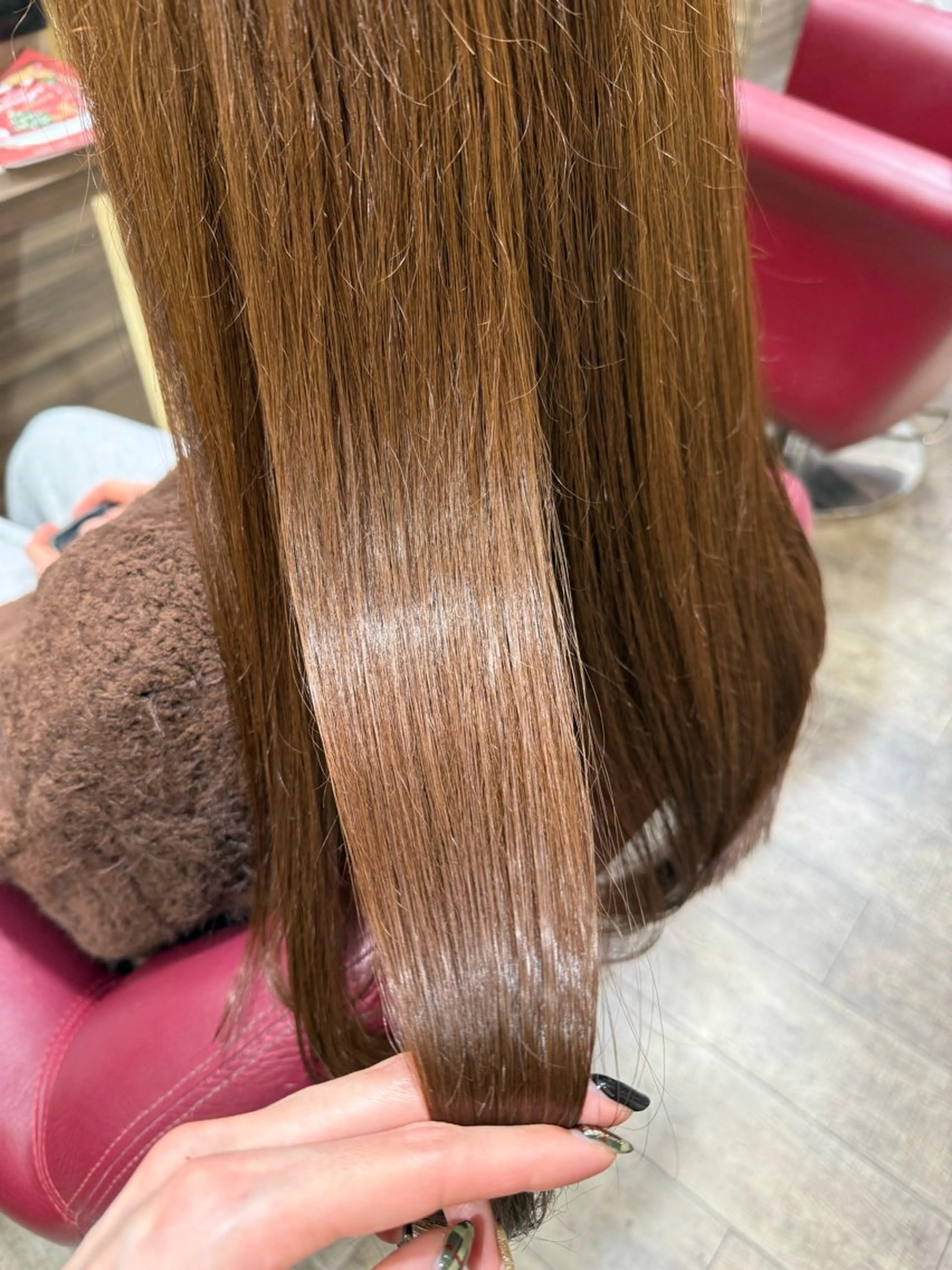 カラー 中村 紫乃のヘアスタイル